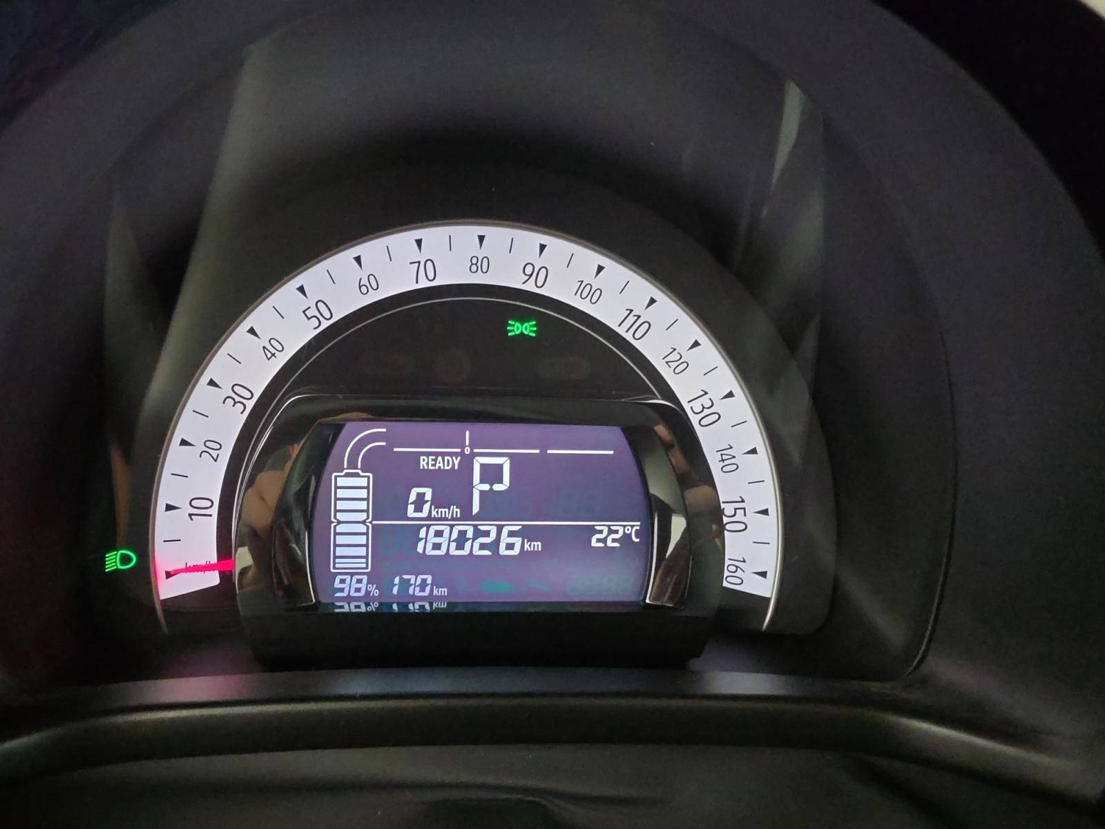 Vente en ligne Renault Twingo Electrique Twingo III E-Tech au prix de 12 990 €