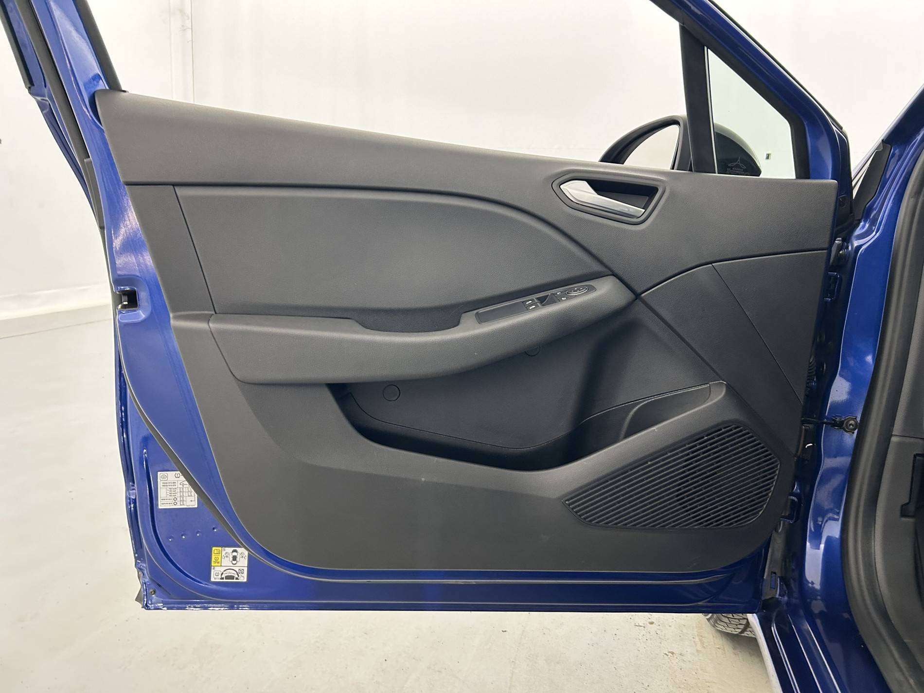 Vente en ligne Renault Clio 5 Clio Blue dCi 100 au prix de 16 990 €