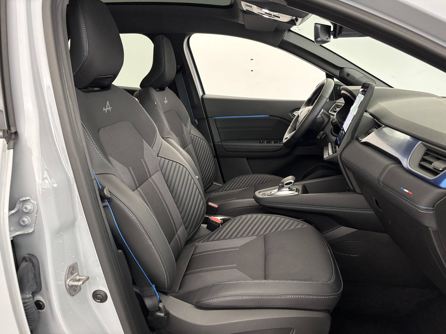 Vente en ligne Renault Symbioz  E-Tech full hybrid 145 au prix de 27 990 €