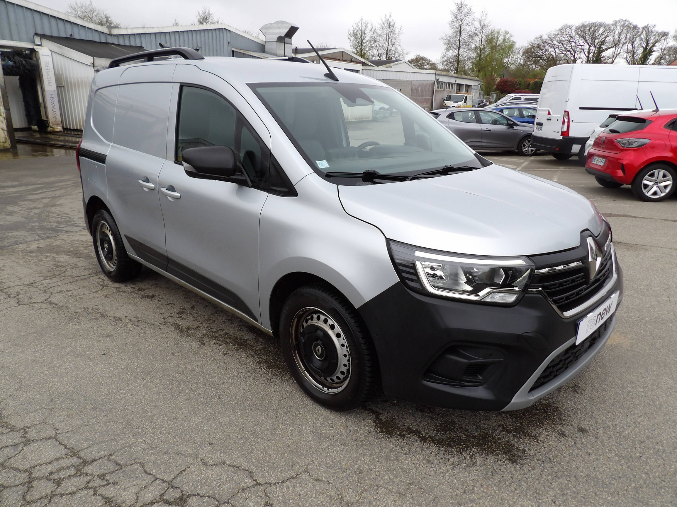 Vente en ligne Renault Kangoo Van  BLUE DCI 95 au prix de 16 499 €