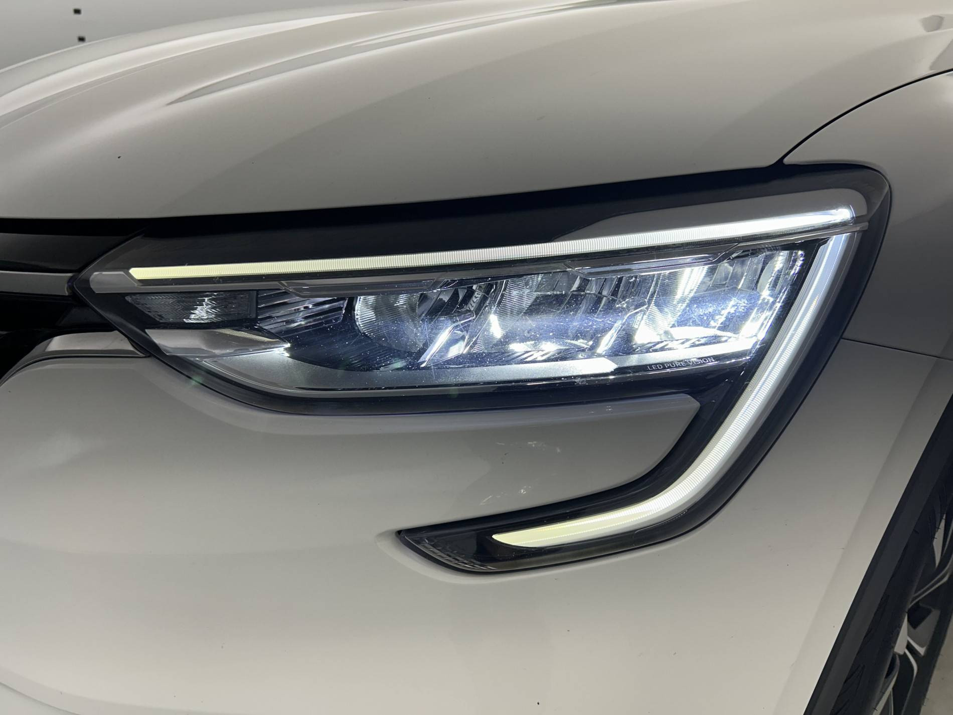 Vente en ligne Renault Arkana  mild hybrid 140 EDC FAP - 22 au prix de 16 990 €