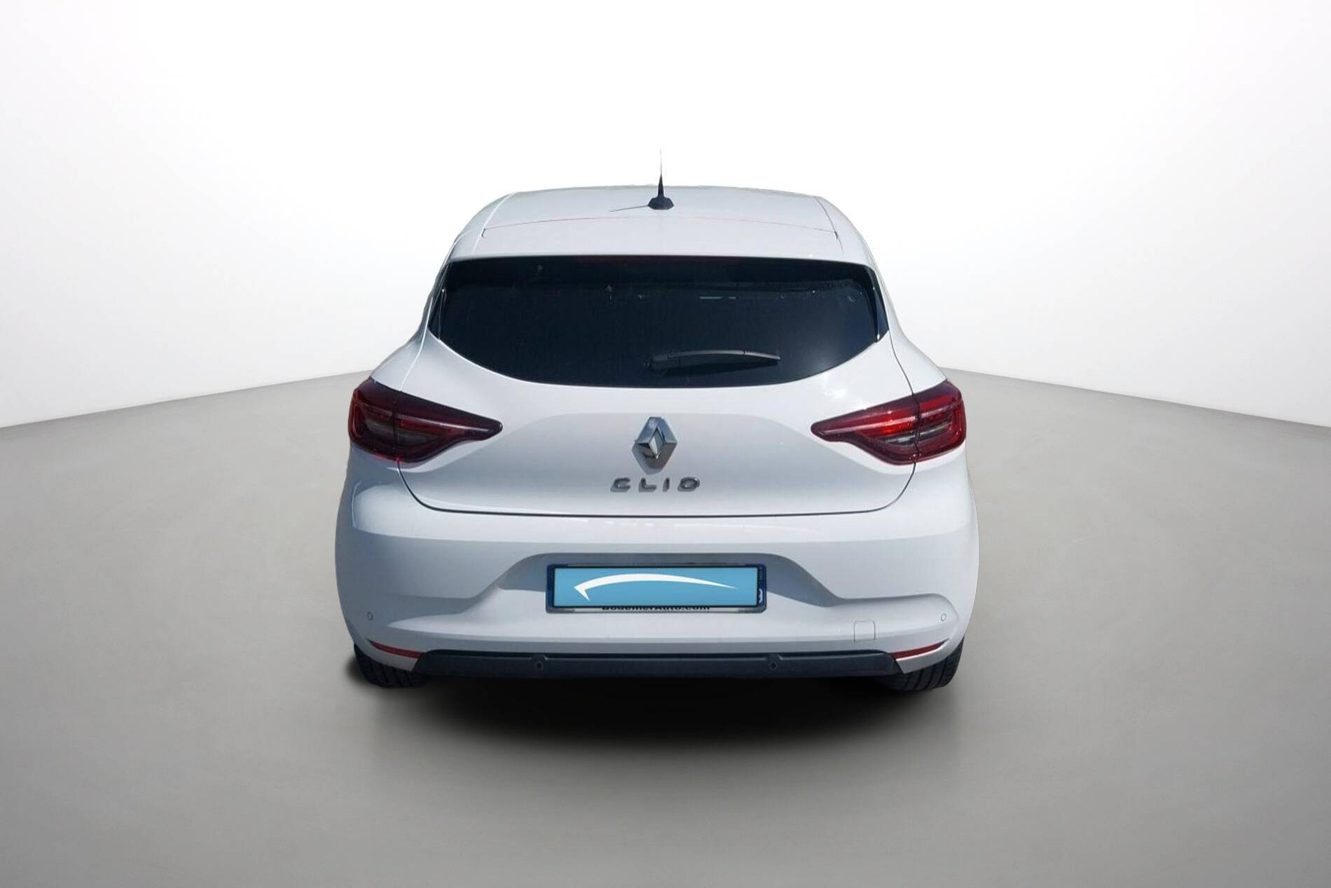 Vente en ligne Renault Clio 5 Clio E-Tech full hybrid 145 au prix de 15 990 €