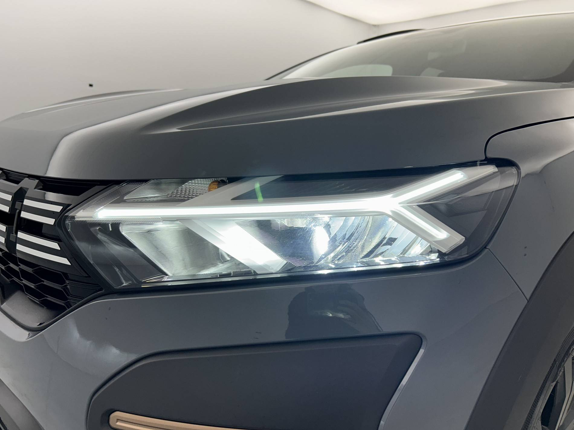 Vente en ligne Dacia Jogger  ECO-G 100 7 places GSR2 au prix de 21 890 €