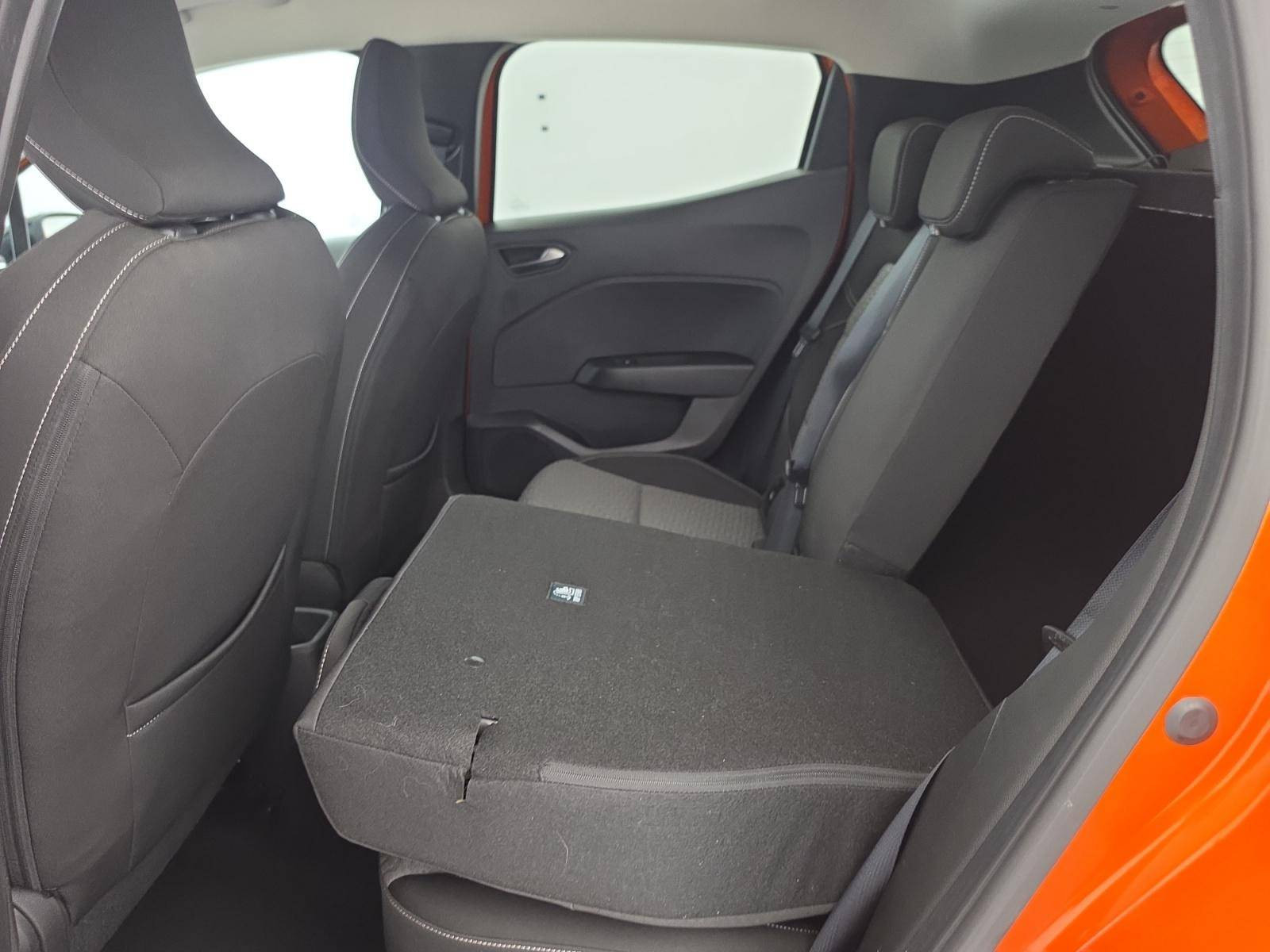 Vente en ligne Renault Clio 5 Clio Blue dCi 100 au prix de 14 890 €