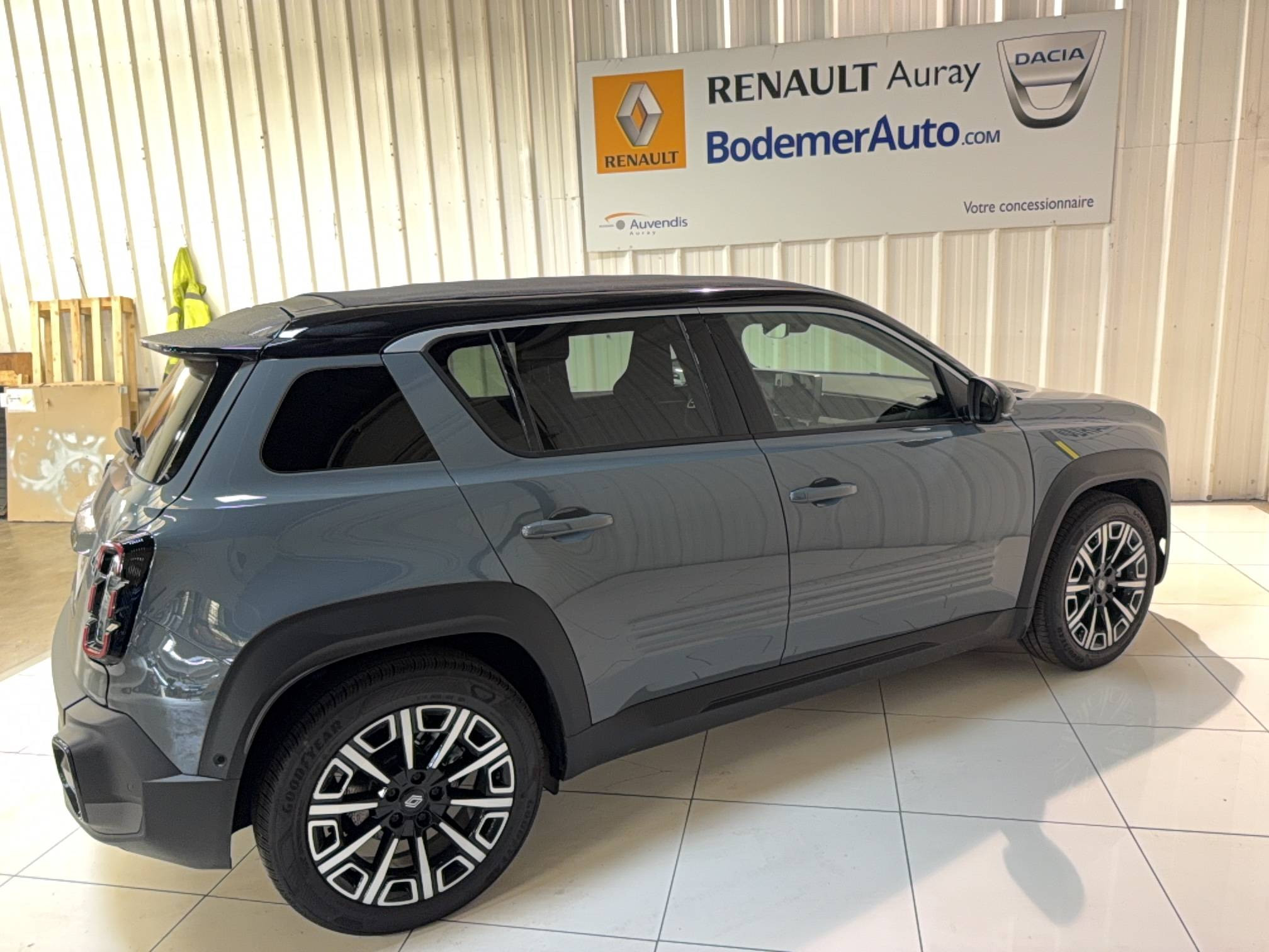 Vente en ligne Renault R4 E-Tech  150 ch autonomie confort au prix de 40 390 €