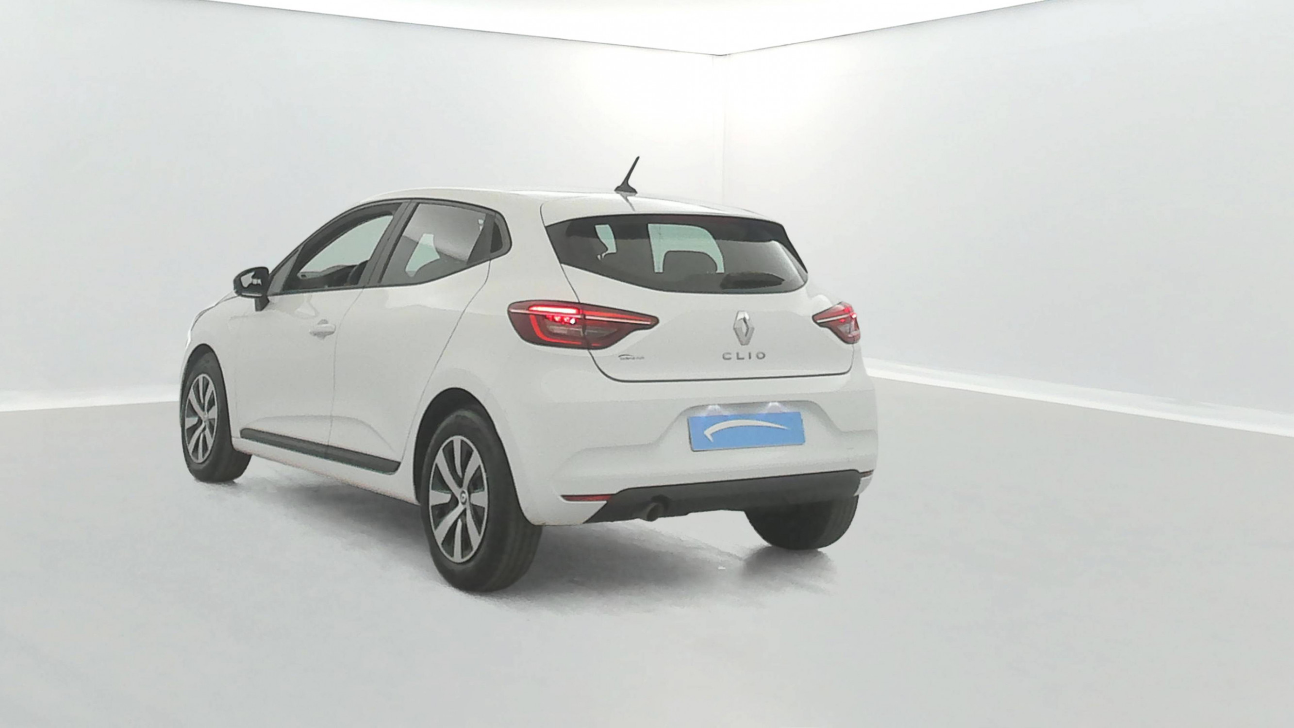 Vente en ligne Renault Clio 5 Clio TCe 90 au prix de 13 790 €