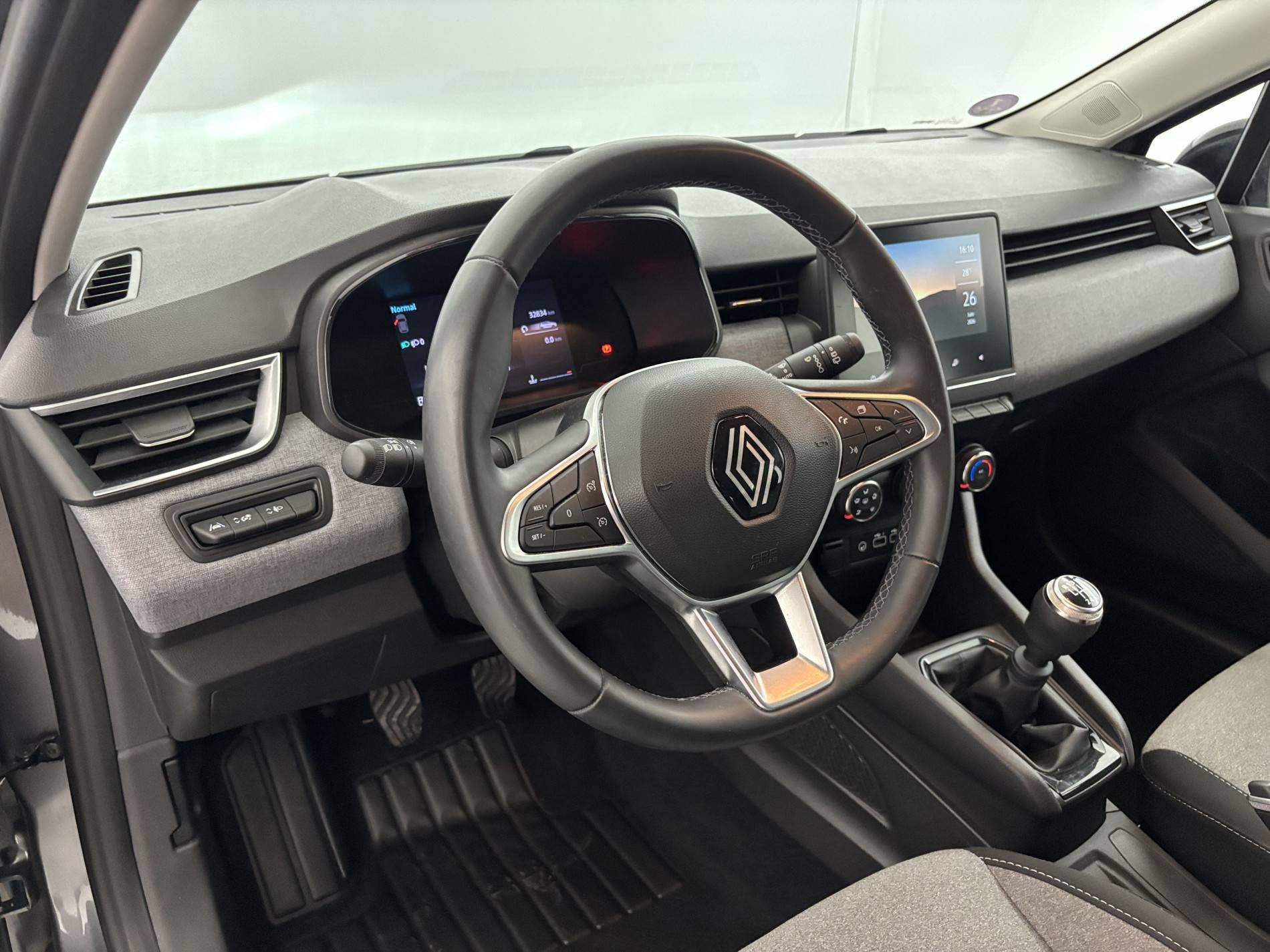 Vente en ligne Renault Clio 5 Clio TCe 90 au prix de 14 490 €