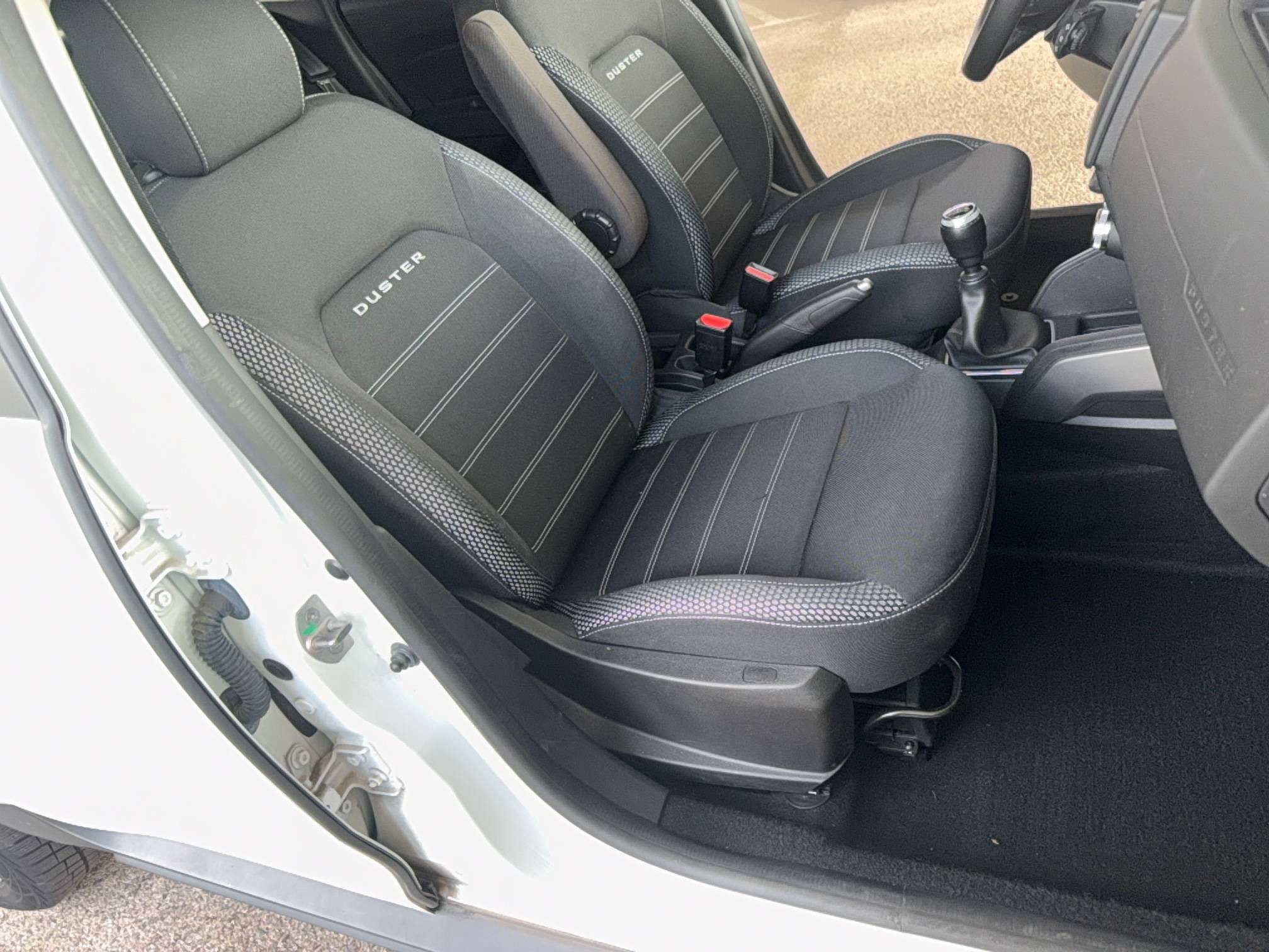 Vente en ligne Dacia Duster  TCe 130 FAP 4x2 au prix de 11 990 €