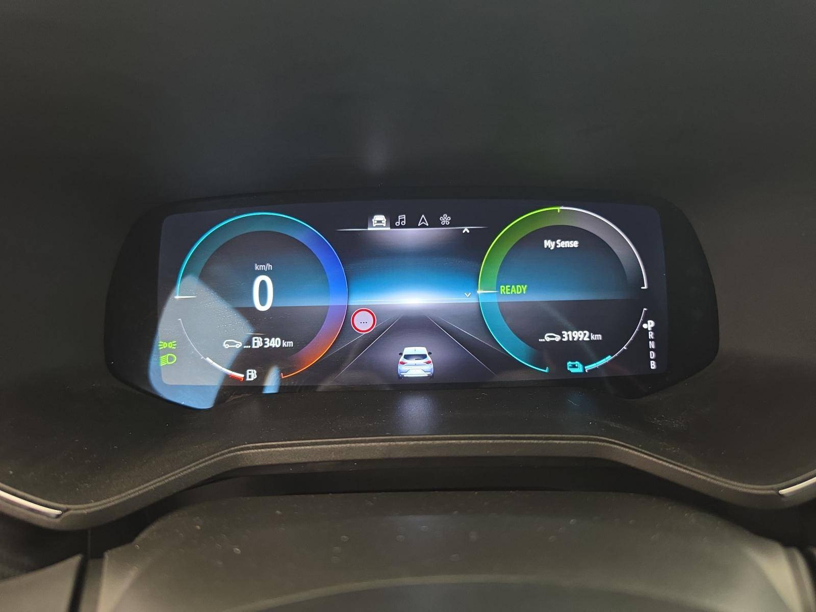 Vente en ligne Renault Clio 5 Clio E-Tech full hybrid 145 au prix de 18 890 €
