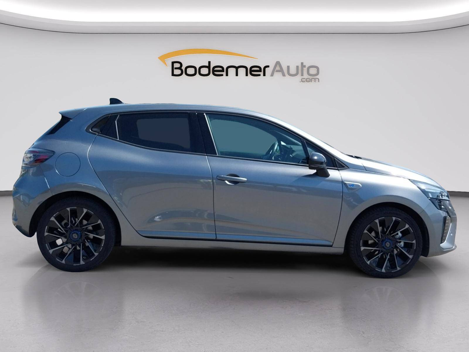 Vente en ligne Renault Clio 5 Clio E-Tech full hybrid 145 ch GSR2 au prix de 21 990 €