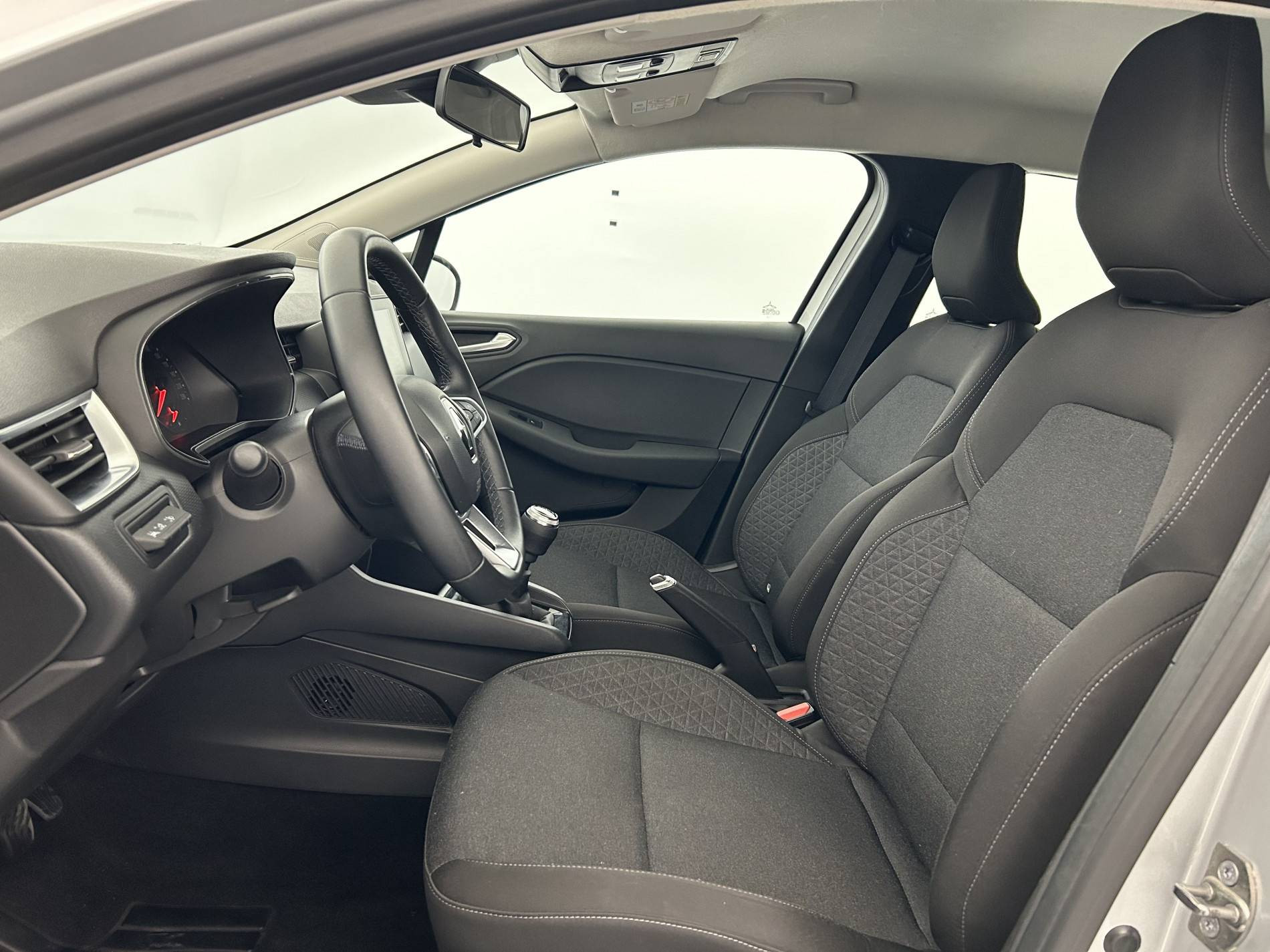 Vente en ligne Renault Clio 5 Clio TCe 90 au prix de 14 790 €