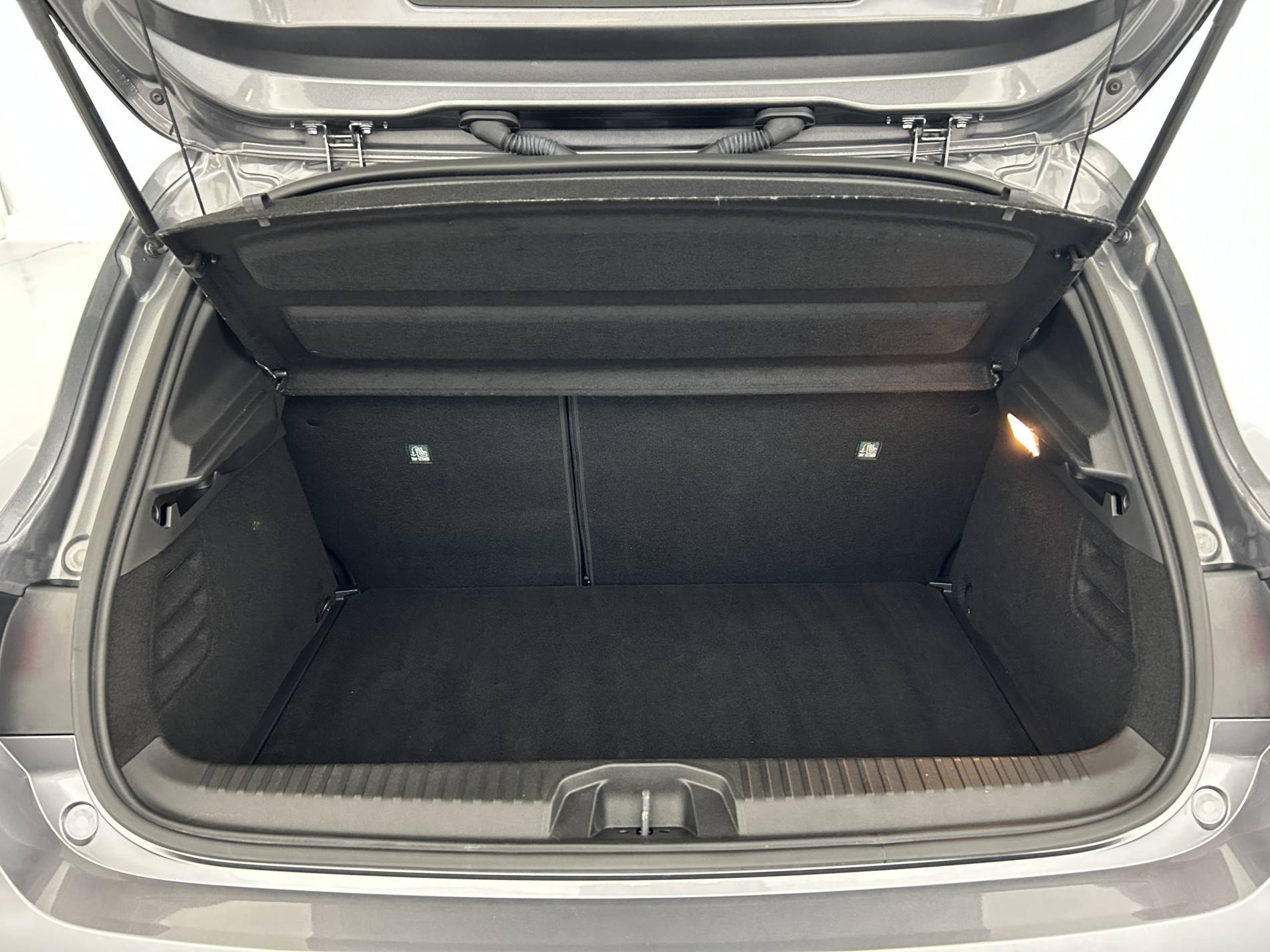 Vente en ligne Renault Clio 5 Clio Blue dCi 100 au prix de 16 490 €