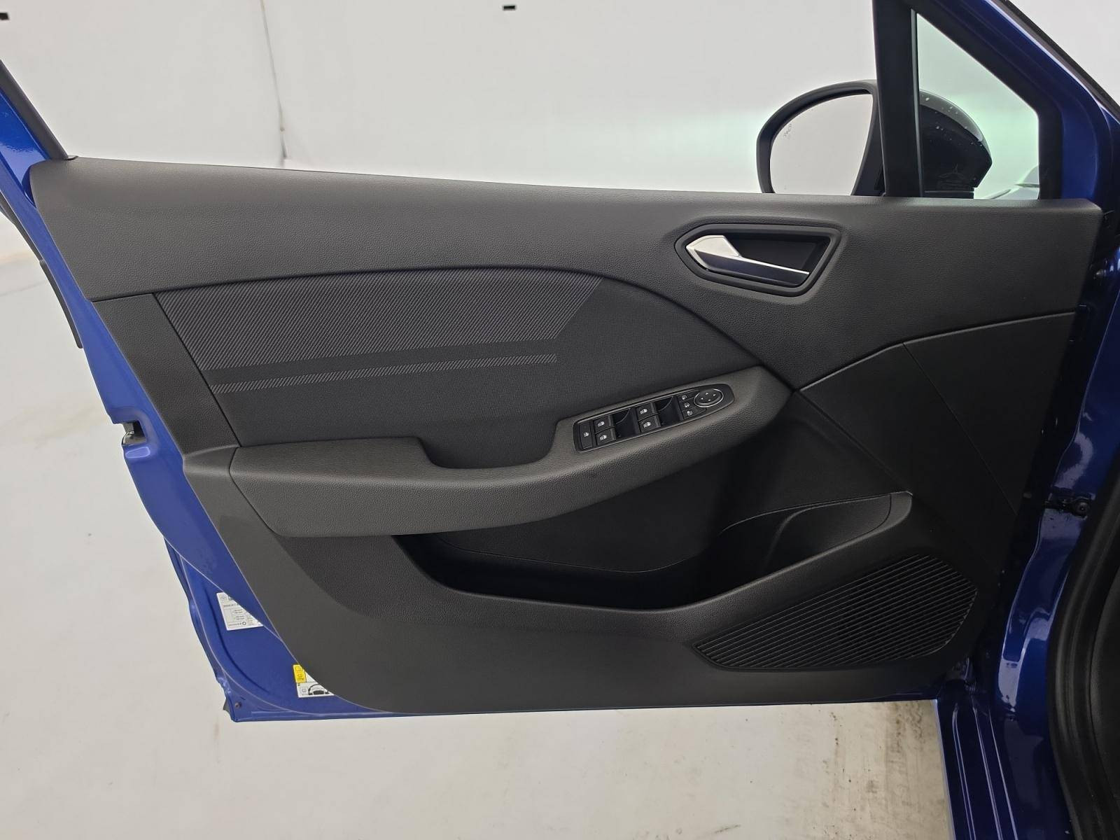 Vente en ligne Renault Clio 5 Clio E-Tech full hybrid 145 ch GSR2 au prix de 21 990 €