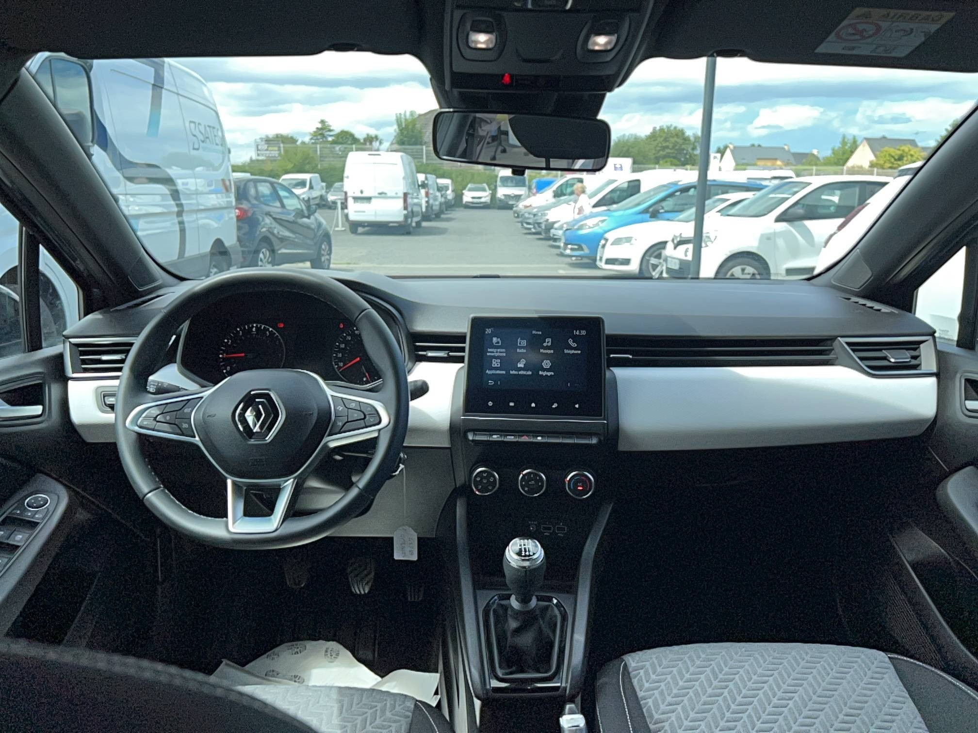 Vente en ligne Renault Clio 5 Clio TCe 90 - 21N au prix de 13 490 €