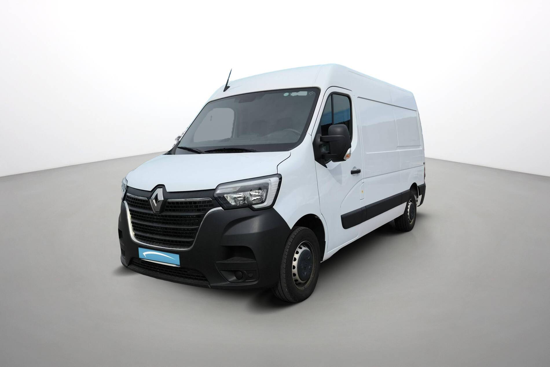 Renault Master Fourgon MASTER FGN TRAC F3500 L2H2 BLUE DCI 135 occasion de 2024 en vente à Carhaix
