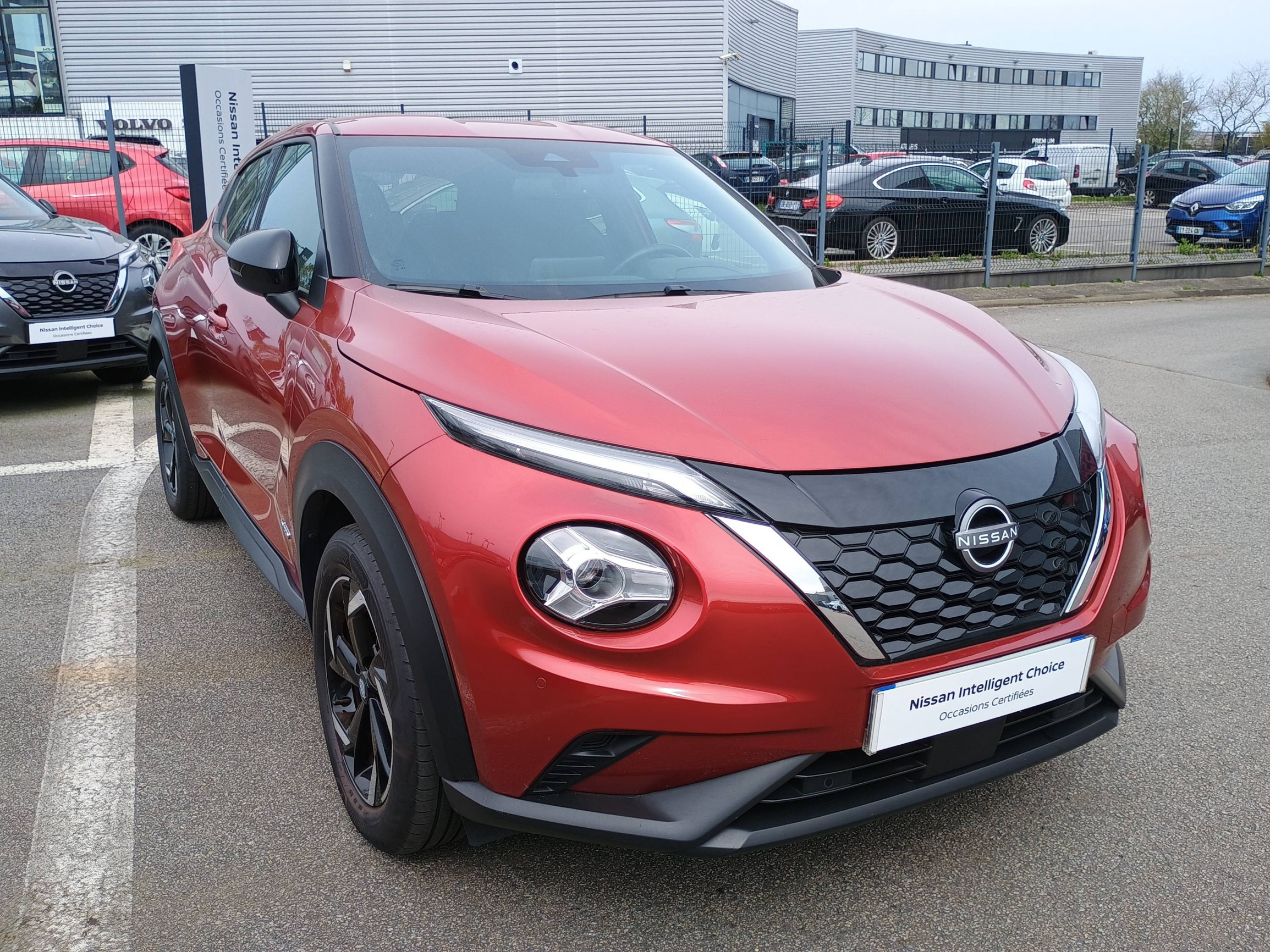 Vente en ligne Nissan Juke JUKE HYBRIDE 143 CH au prix de 19 990 €