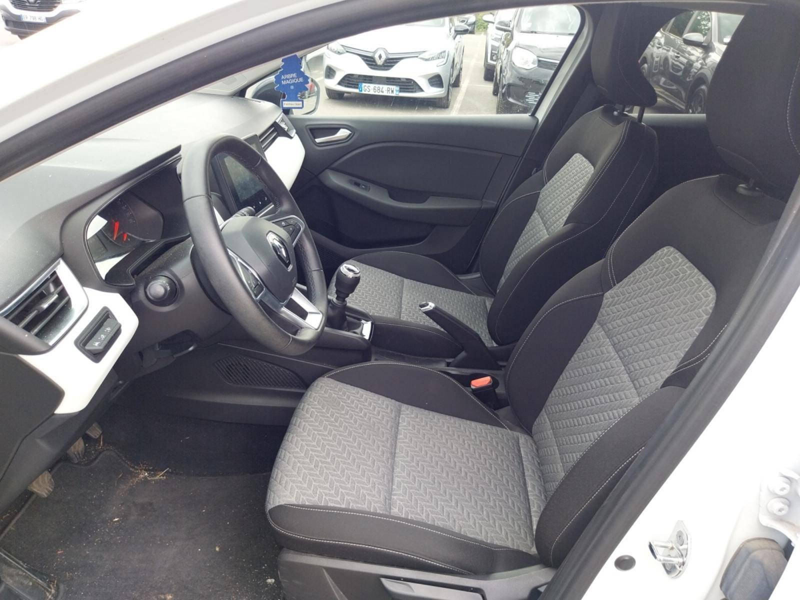 Vente en ligne Renault Clio 5 Clio TCe 90 au prix de 13 990 €
