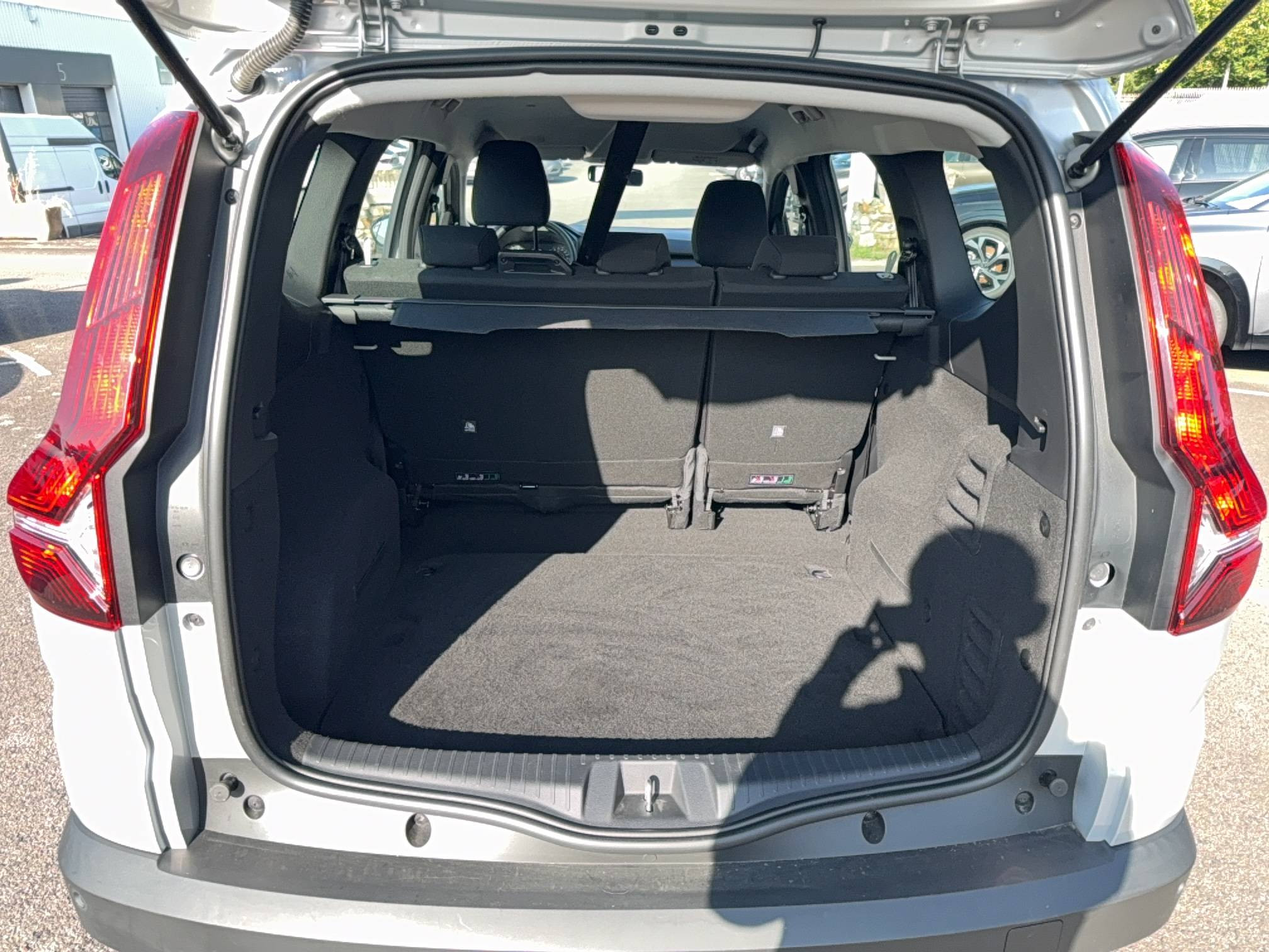 Vente en ligne Dacia Jogger  TCe 110 5 places au prix de 16 990 €