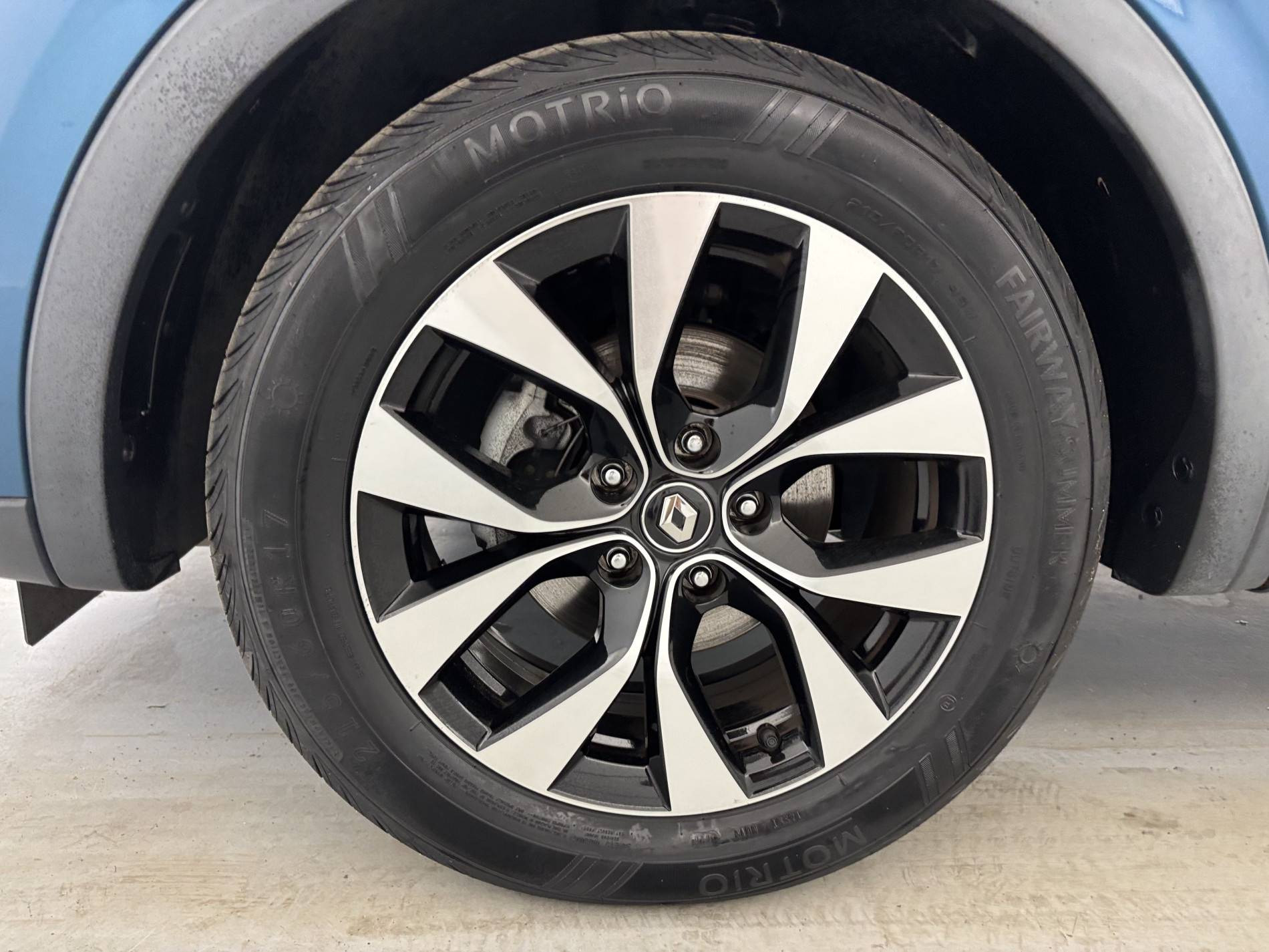 Vente en ligne Renault Arkana  mild hybrid 140 EDC FAP - 22 au prix de 18 250 €