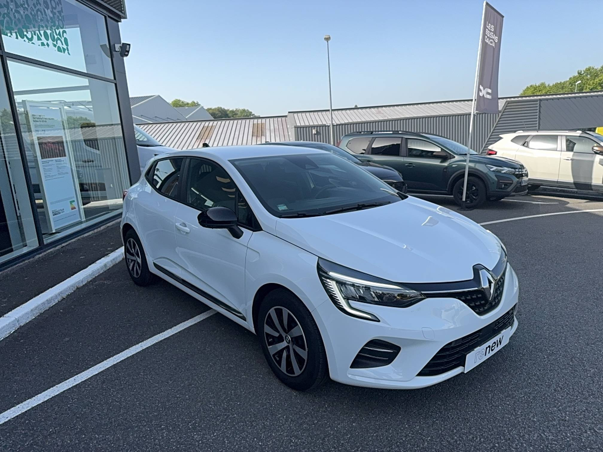 Vente en ligne Renault Clio 5 Clio TCe 90 au prix de 13 990 €