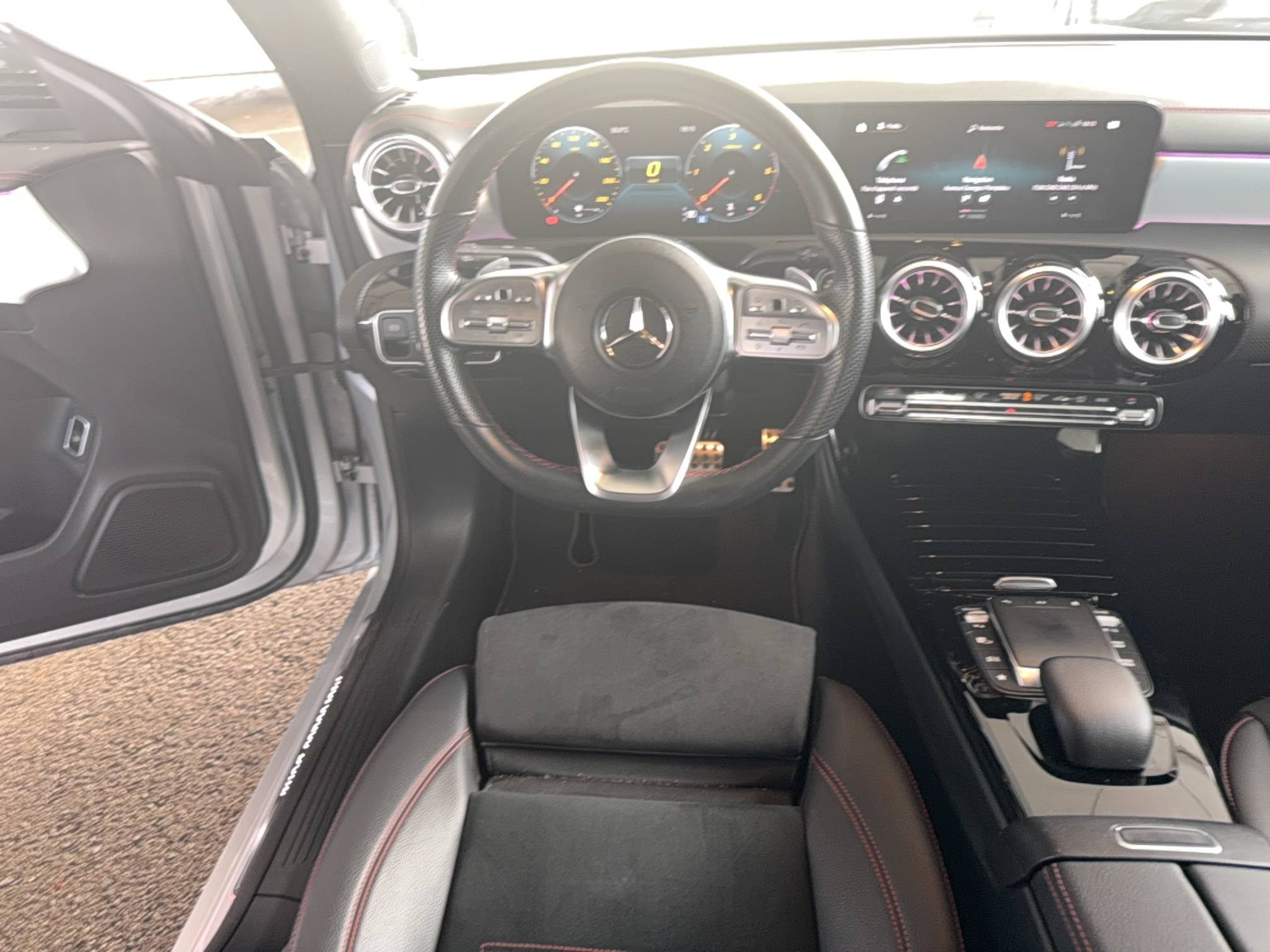 Vente en ligne Mercedes CLA Shooting Brake CLA Coupé 180 d 8G-DCT au prix de 25 990 €