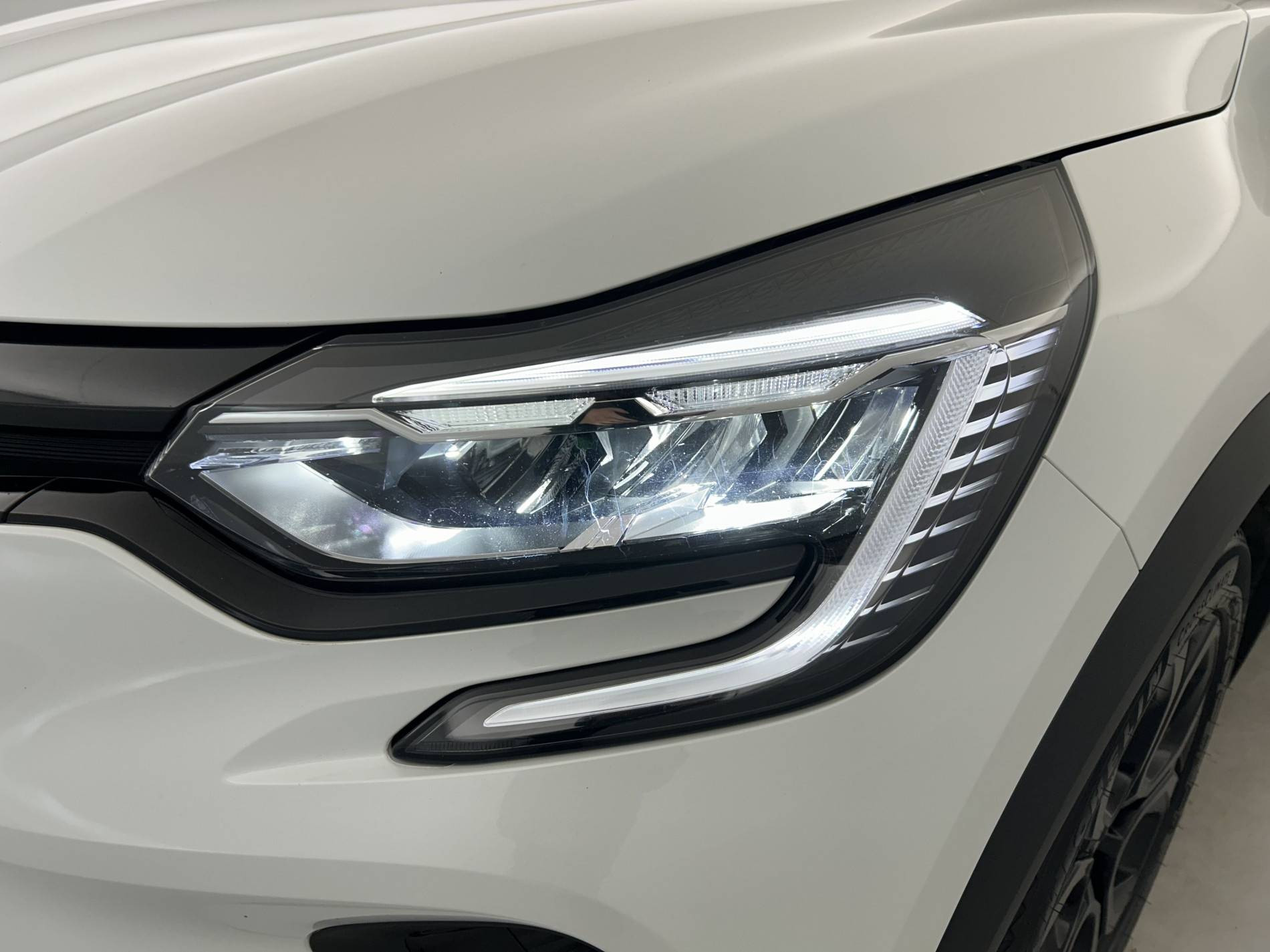 Vente en ligne Renault Captur  TCe 160 EDC au prix de 17 990 €