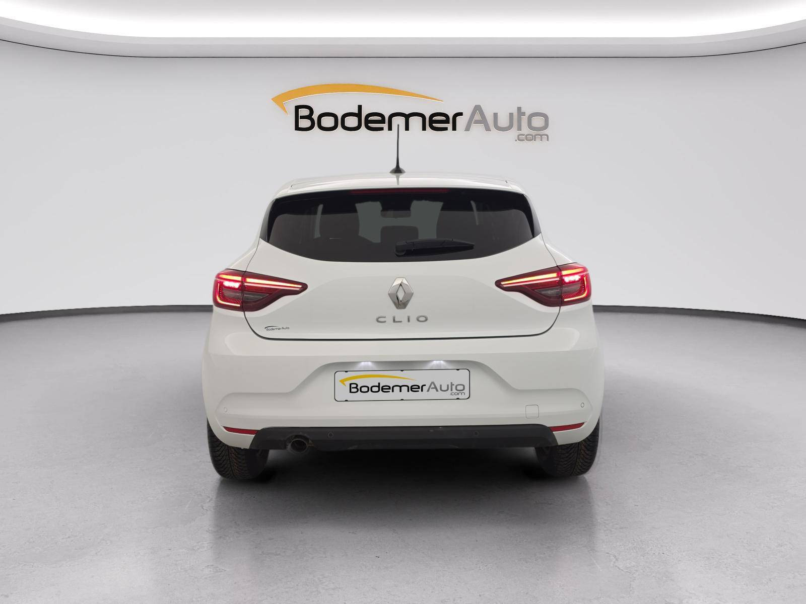 Vente en ligne Renault Clio 5 Clio TCe 90 au prix de 13 690 €