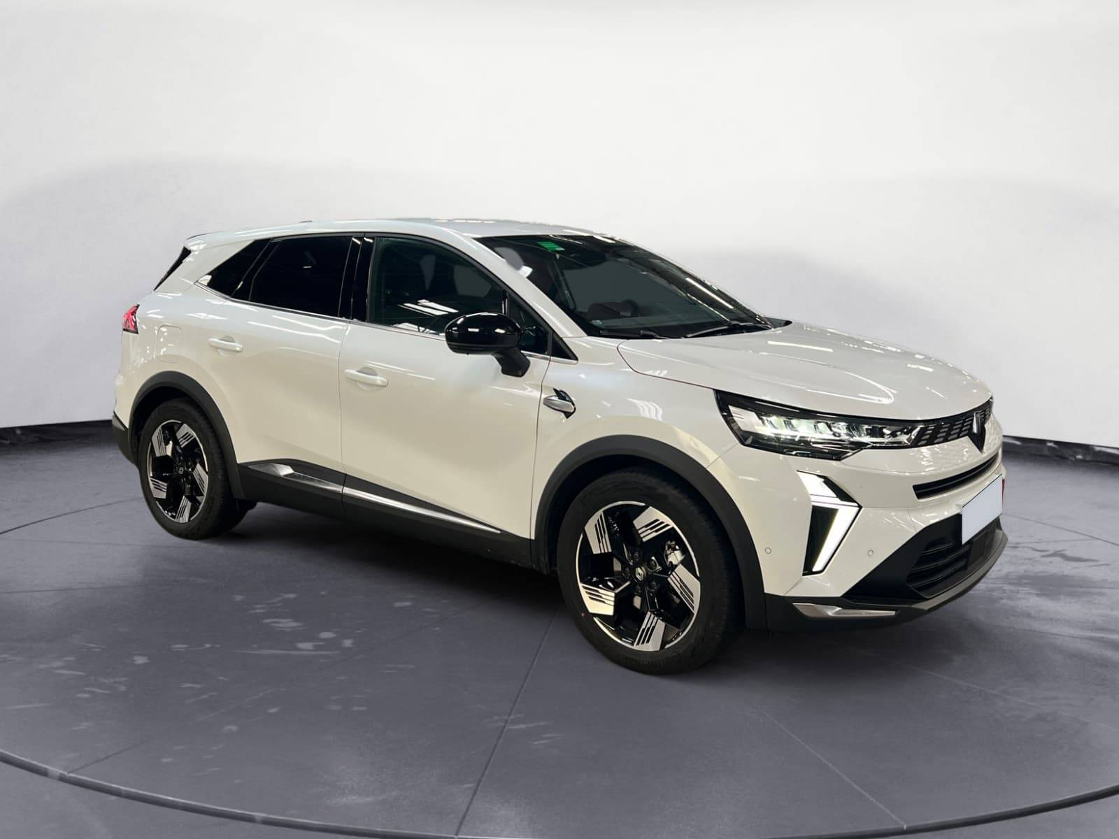 Renault Symbioz  E-Tech full hybrid 145 occasion de 2025 en vente à Concarneau