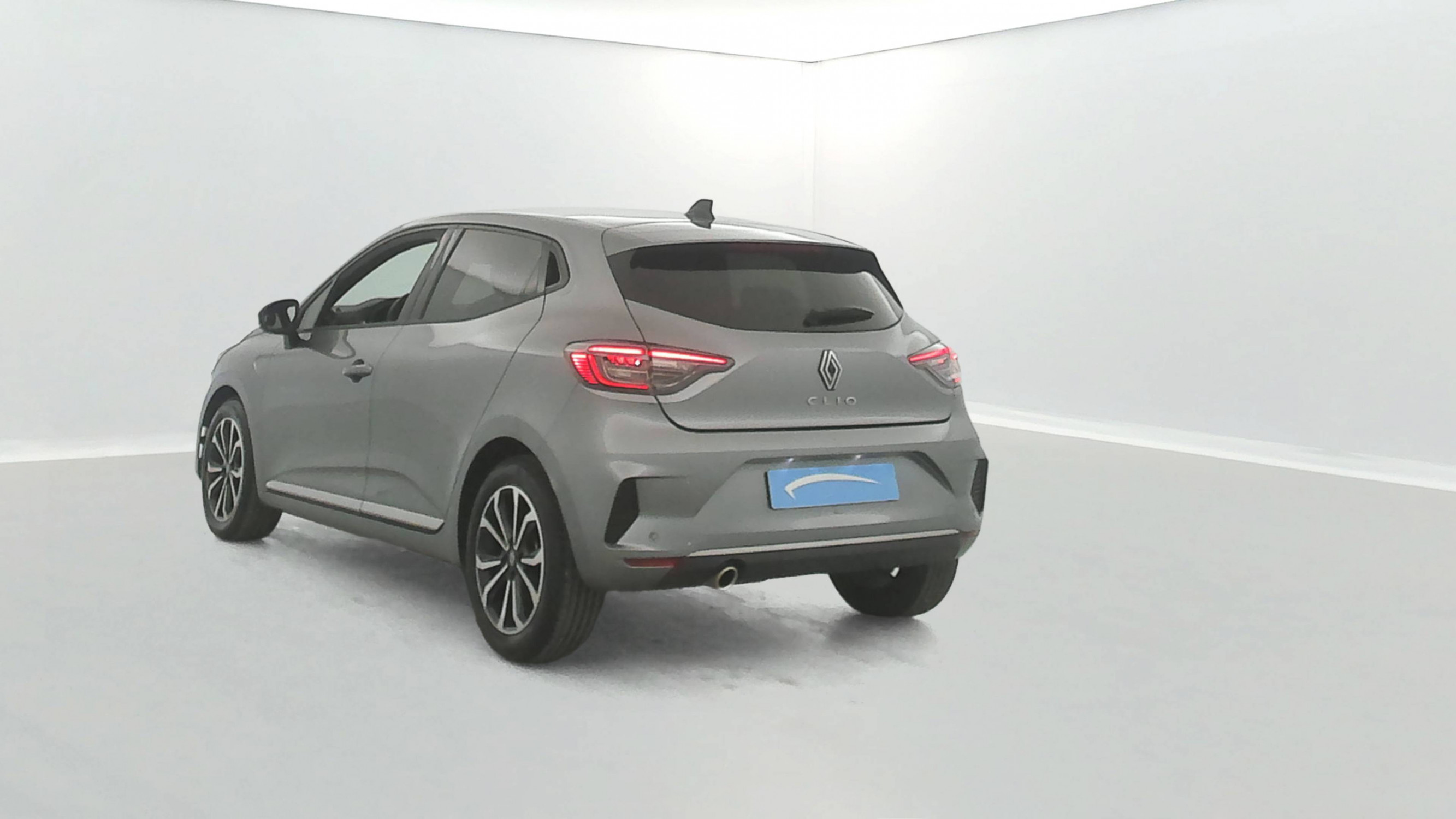 Vente en ligne Renault Clio 5 Clio Eco-G 100 ch GSR2 au prix de 17 790 €