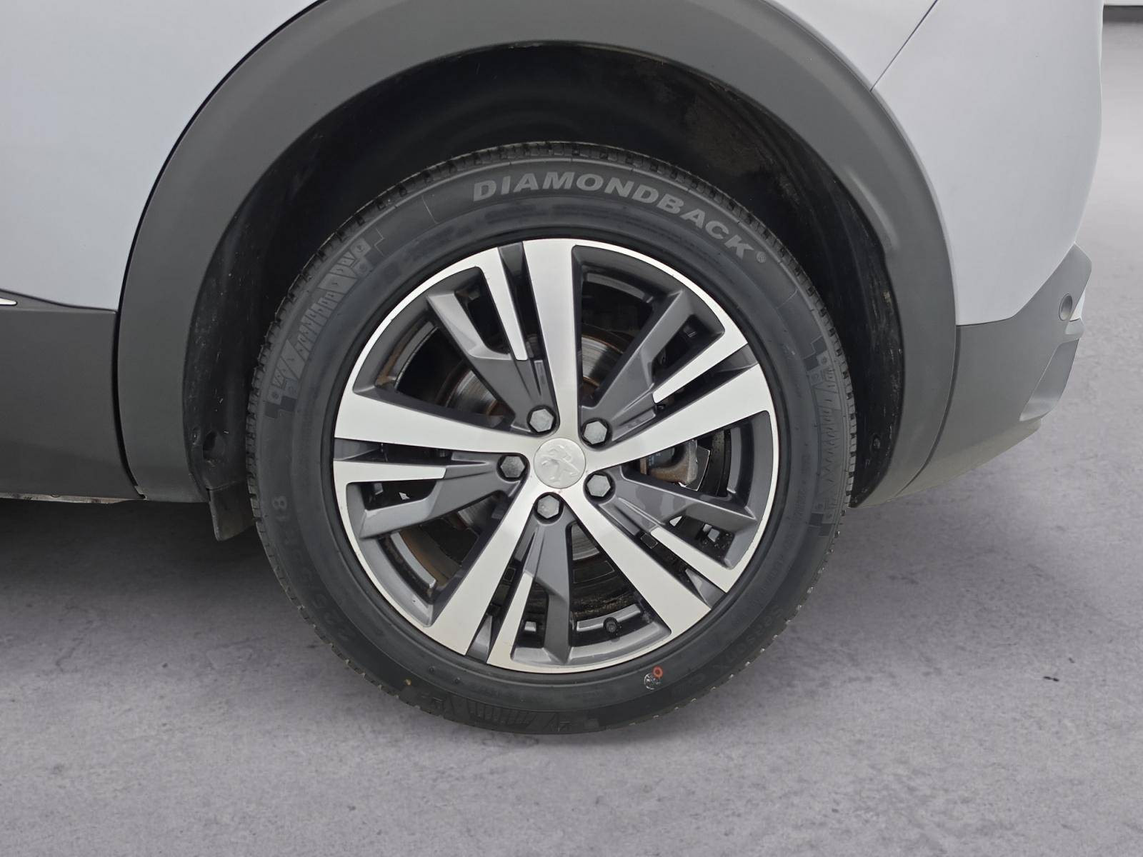 Vente en ligne Peugeot 3008  BlueHDi 130ch S&S EAT8 au prix de 20 990 €