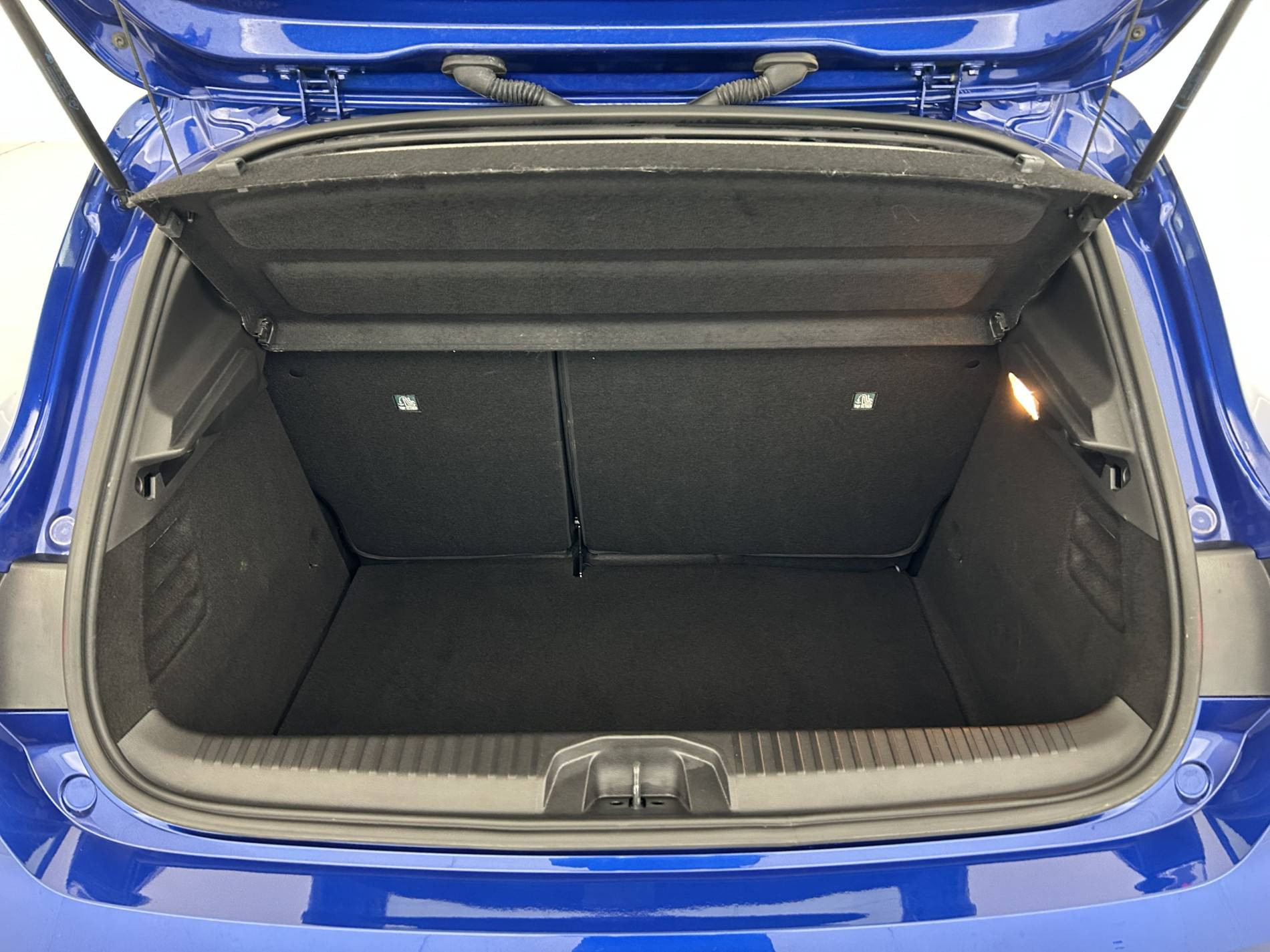 Vente en ligne Renault Clio 5 Clio Blue dCi 100 ch GSR2 au prix de 15 890 €