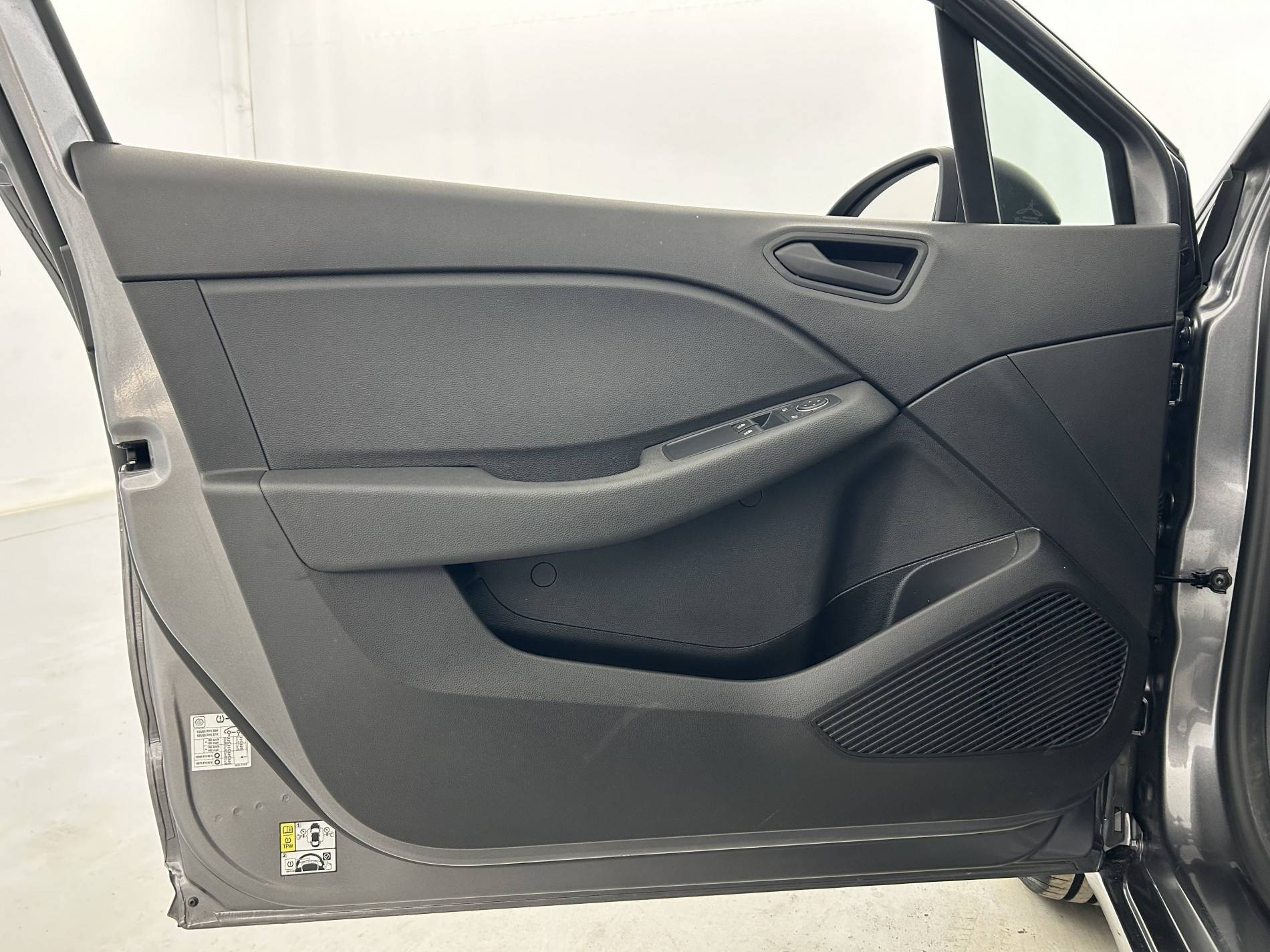 Vente en ligne Renault Clio 5 Clio SCe 65 au prix de 12 490 €