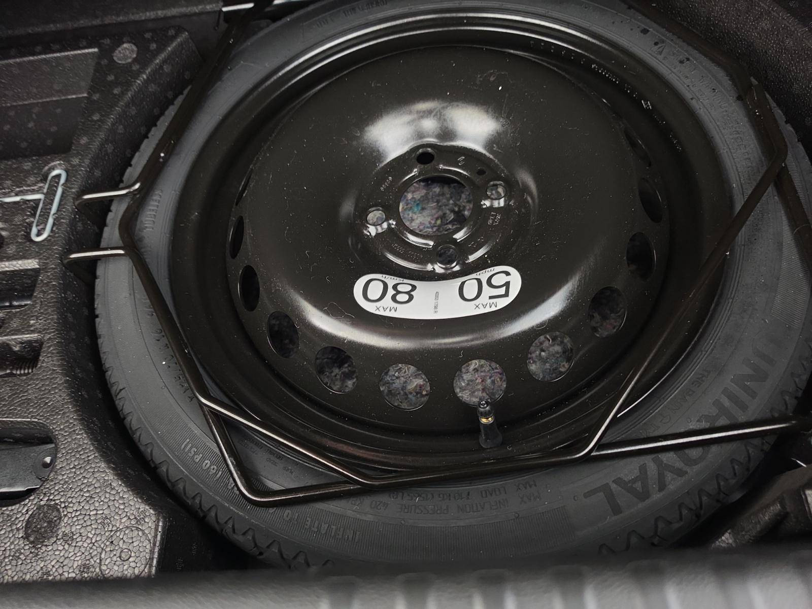 Vente en ligne Renault Clio 5 Clio E-Tech full hybrid 145 au prix de 21 990 €
