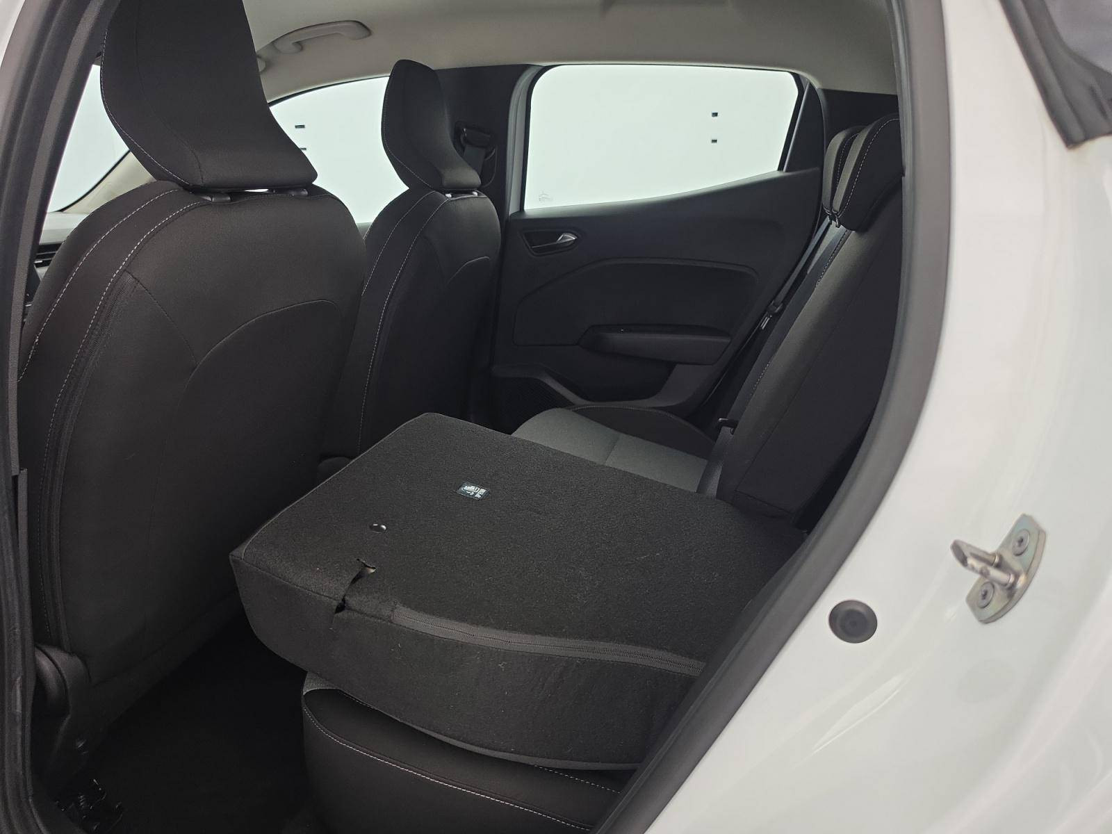 Vente en ligne Renault Clio 5 Clio TCe 90 au prix de 14 750 €