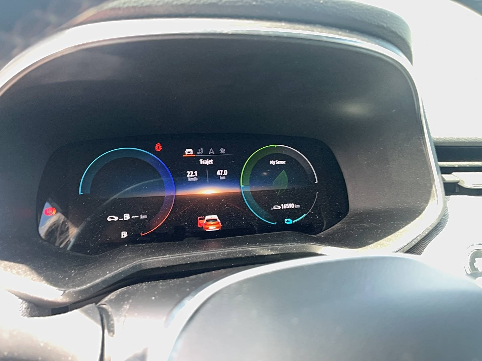 Vente en ligne Renault Clio 5 Clio E-Tech full hybrid 145 au prix de 18 990 €