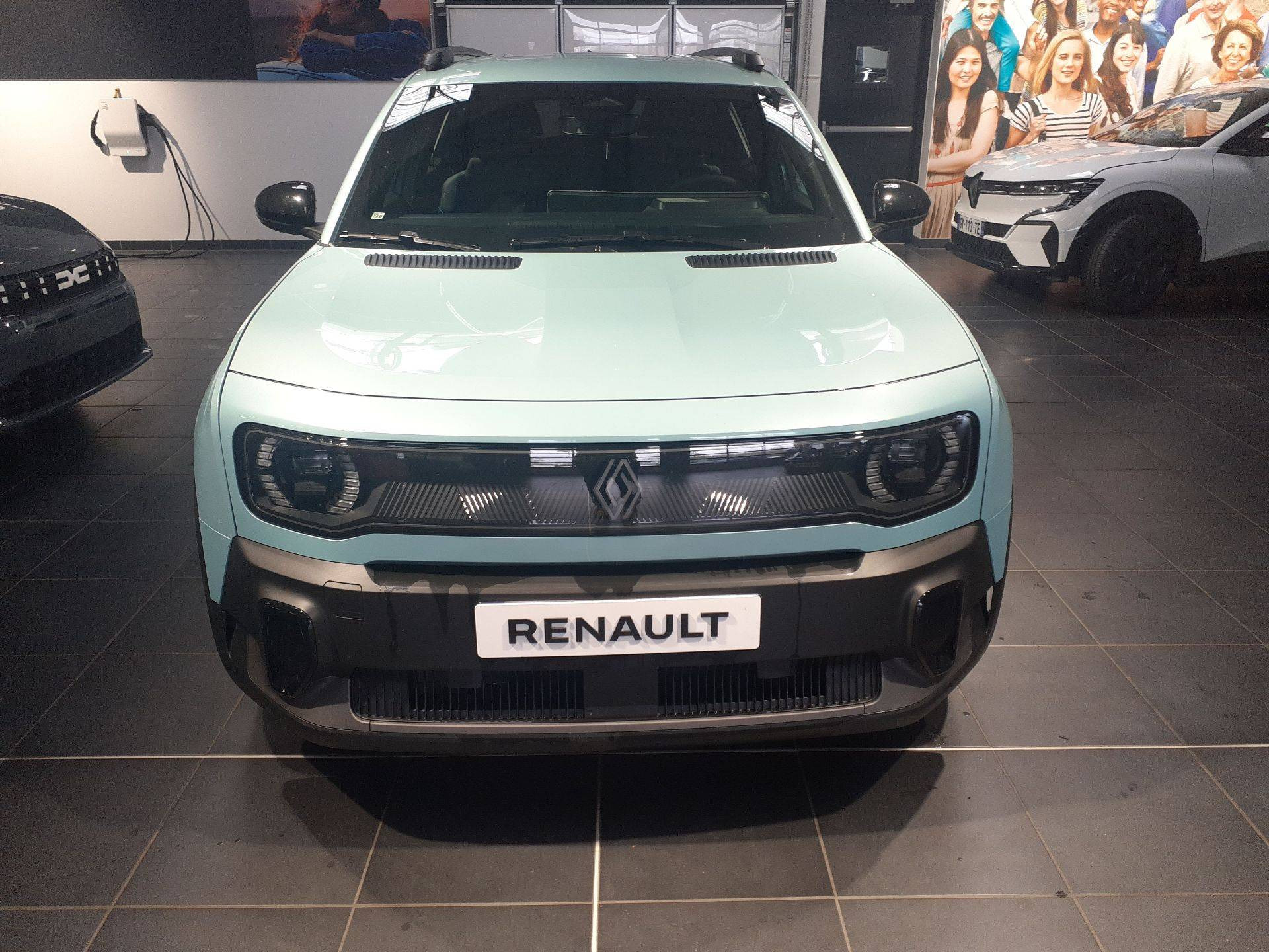 Vente en ligne Renault R4 E-Tech  150 ch autonomie confort au prix de 33 990 €