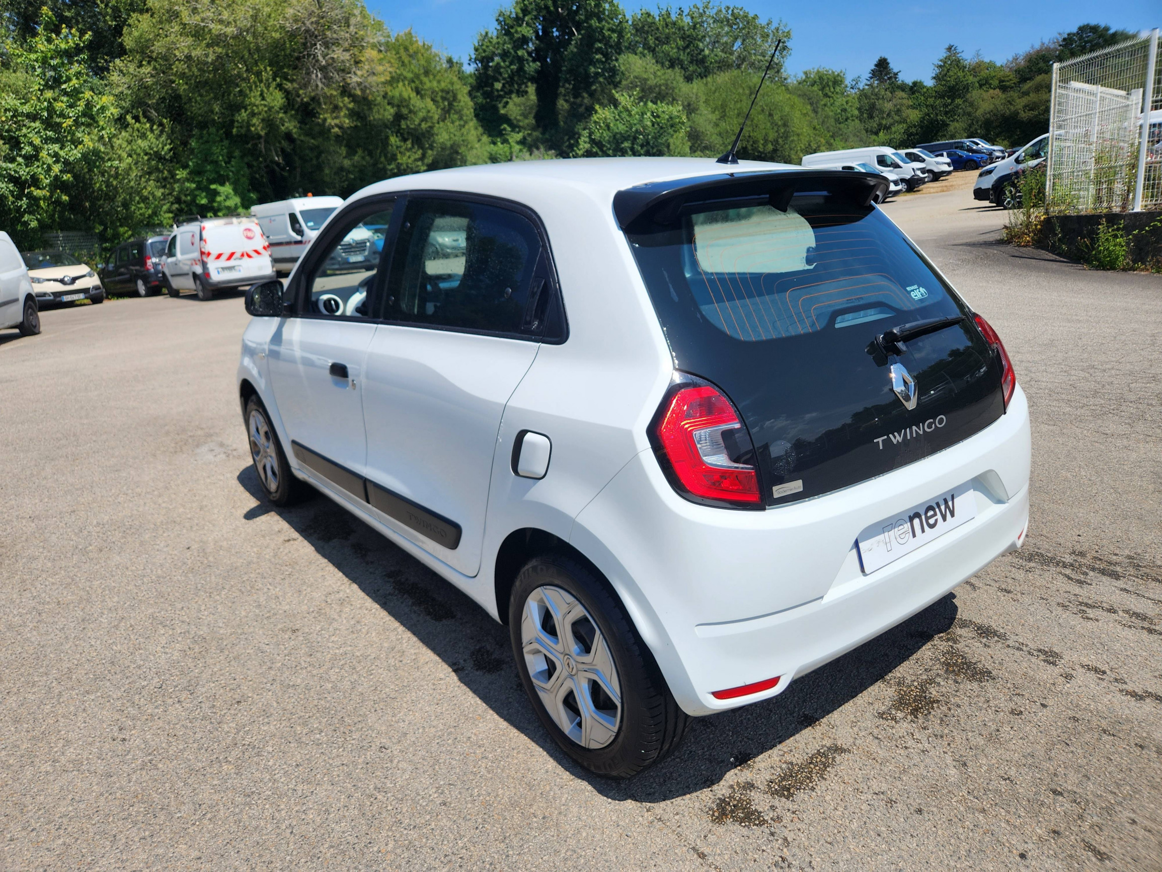 Vente en ligne Renault Twingo 3  SCe 65 - 20 au prix de 10 290 €