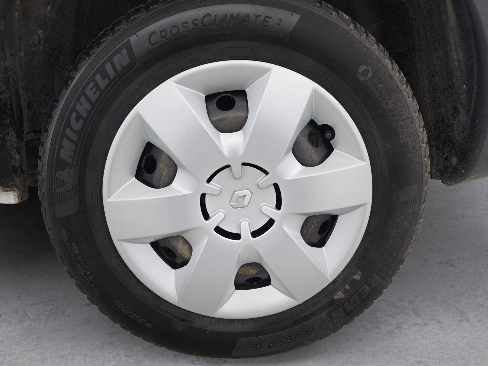 Vente en ligne Renault Kangoo Express  BLUE DCI 80 au prix de 10 490 €