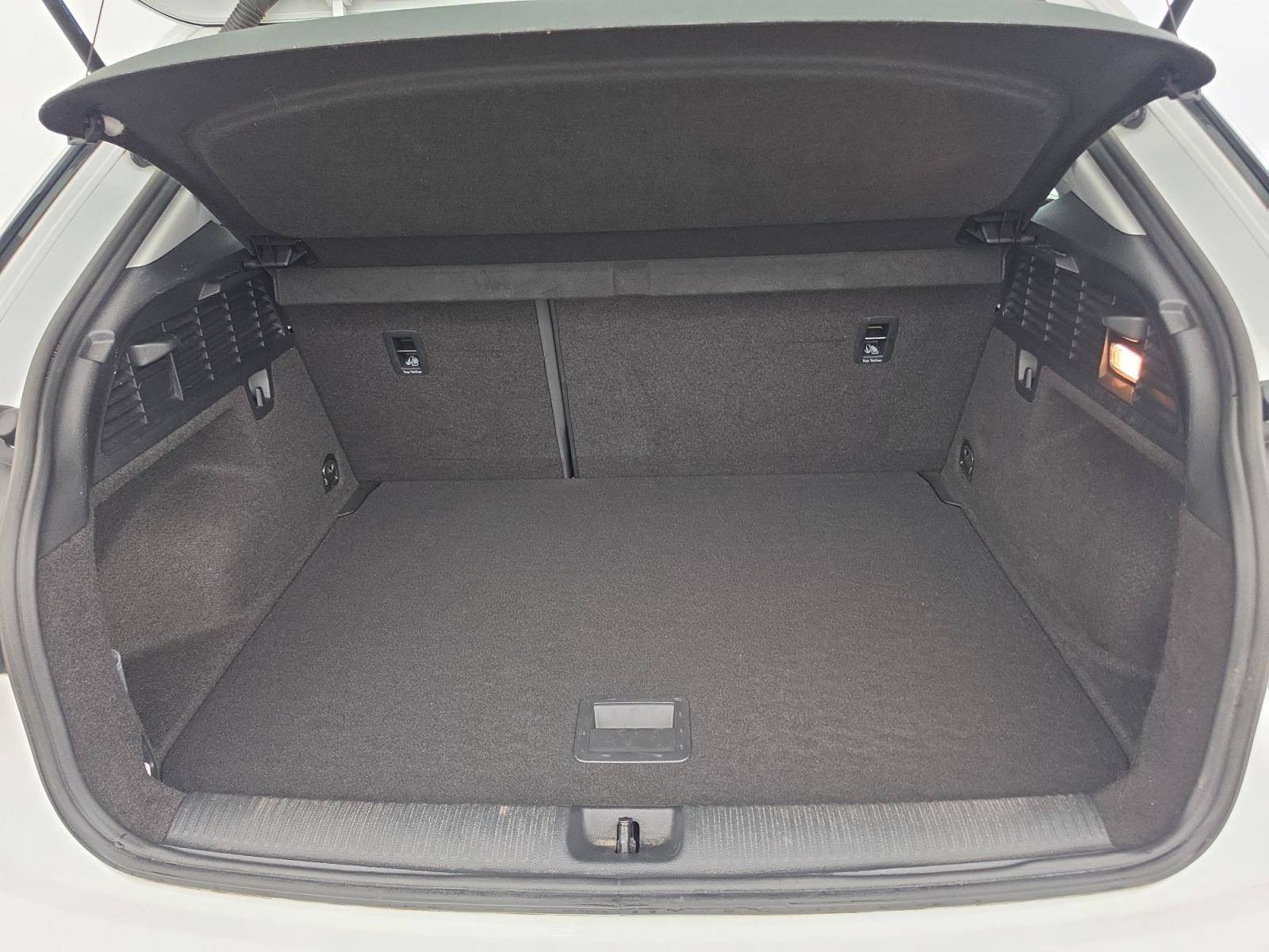 Vente en ligne Audi Q2  1.4 TFSI COD 150 ch S tronic 7 au prix de 18 500 €