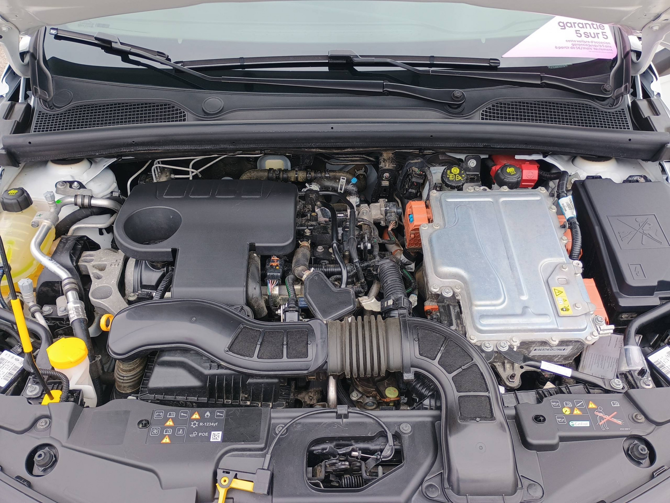 Vente en ligne Renault Clio 5 Clio E-Tech full hybrid 145 au prix de 16 990 €