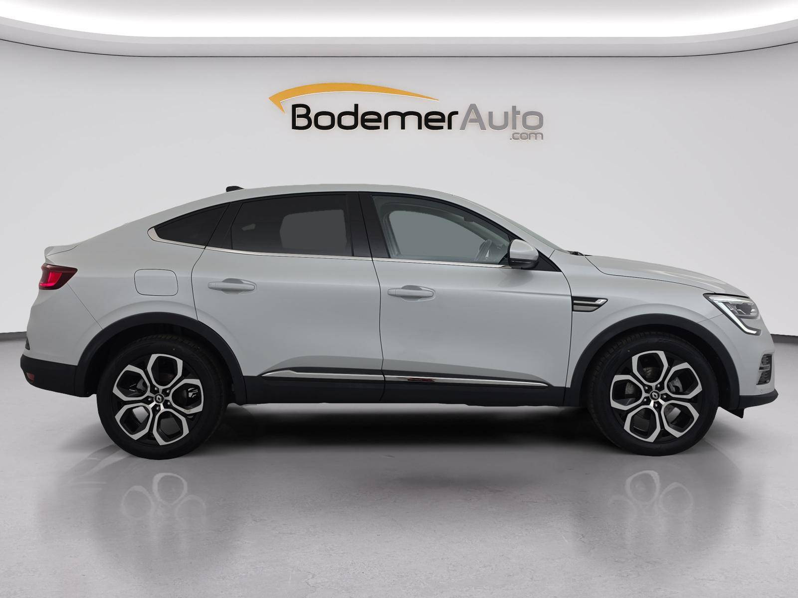 Vente en ligne Renault Arkana  E-Tech 145 - 21B au prix de 16 990 €