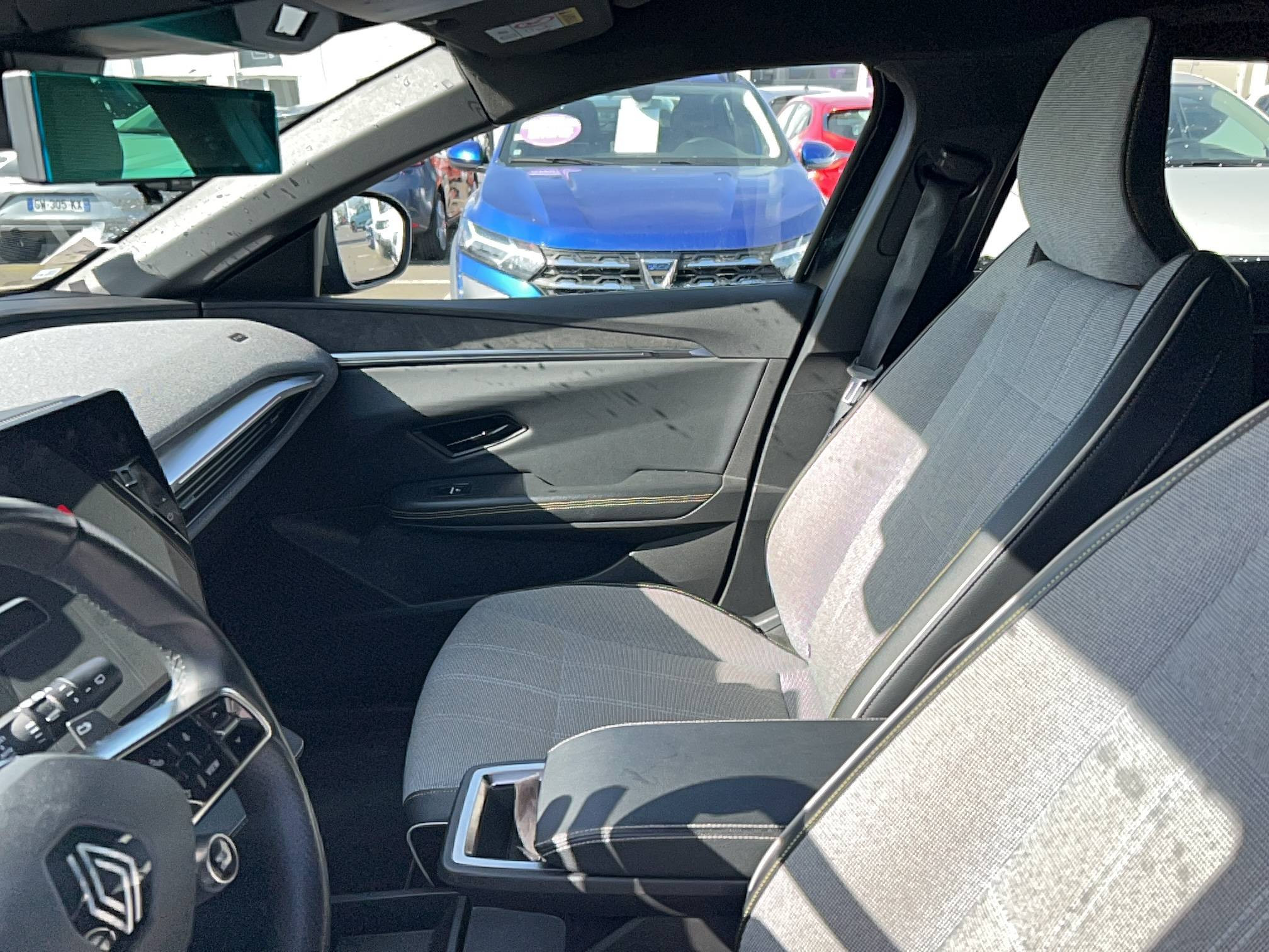 Vente en ligne Renault Megane E-Tech  EV60 220 ch super charge au prix de 21 900 €