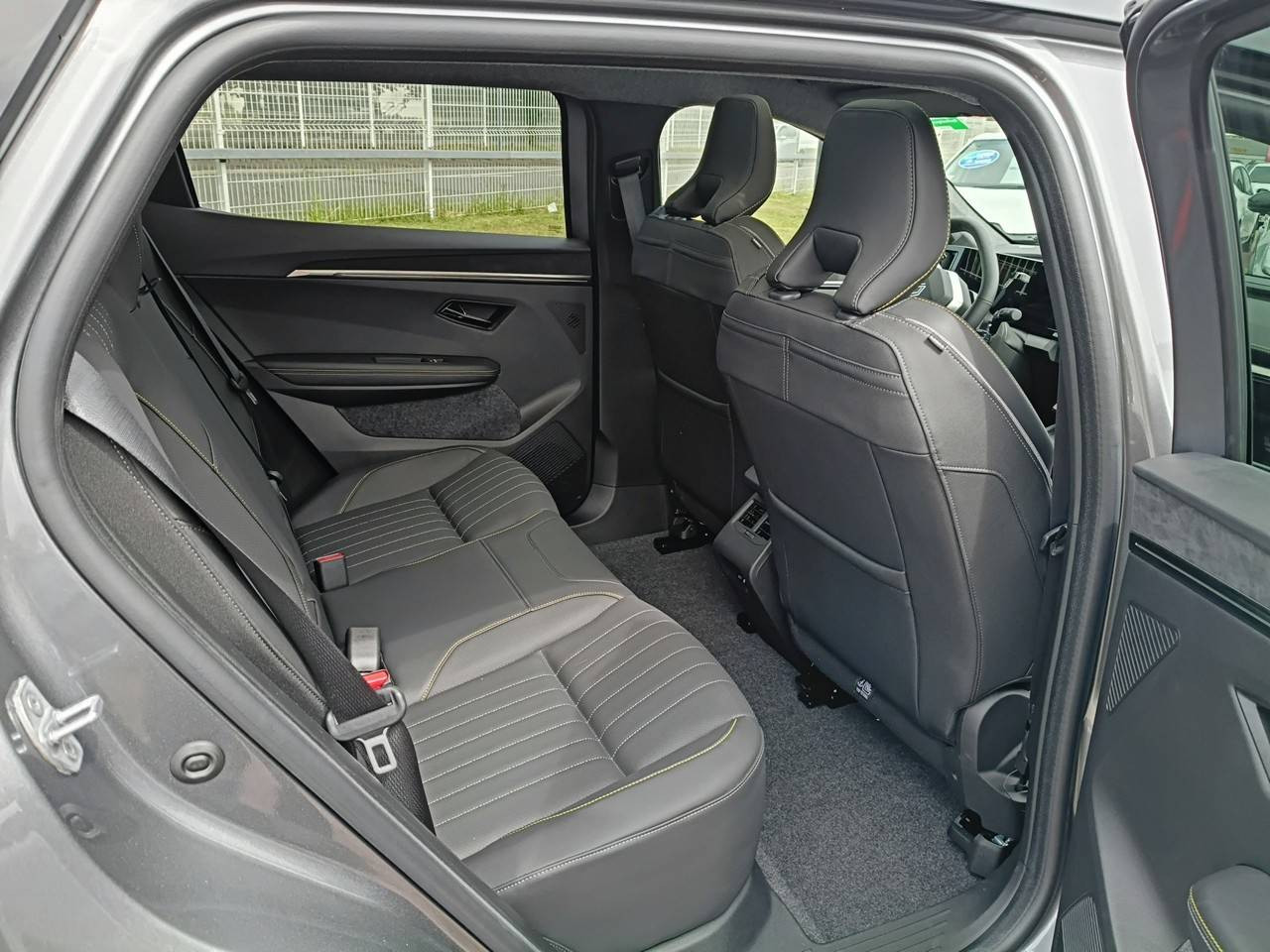 Vente en ligne Renault Scenic E-Tech Scenic E-Tech électrique 220 ch grande autonomie au prix de 40 990 €