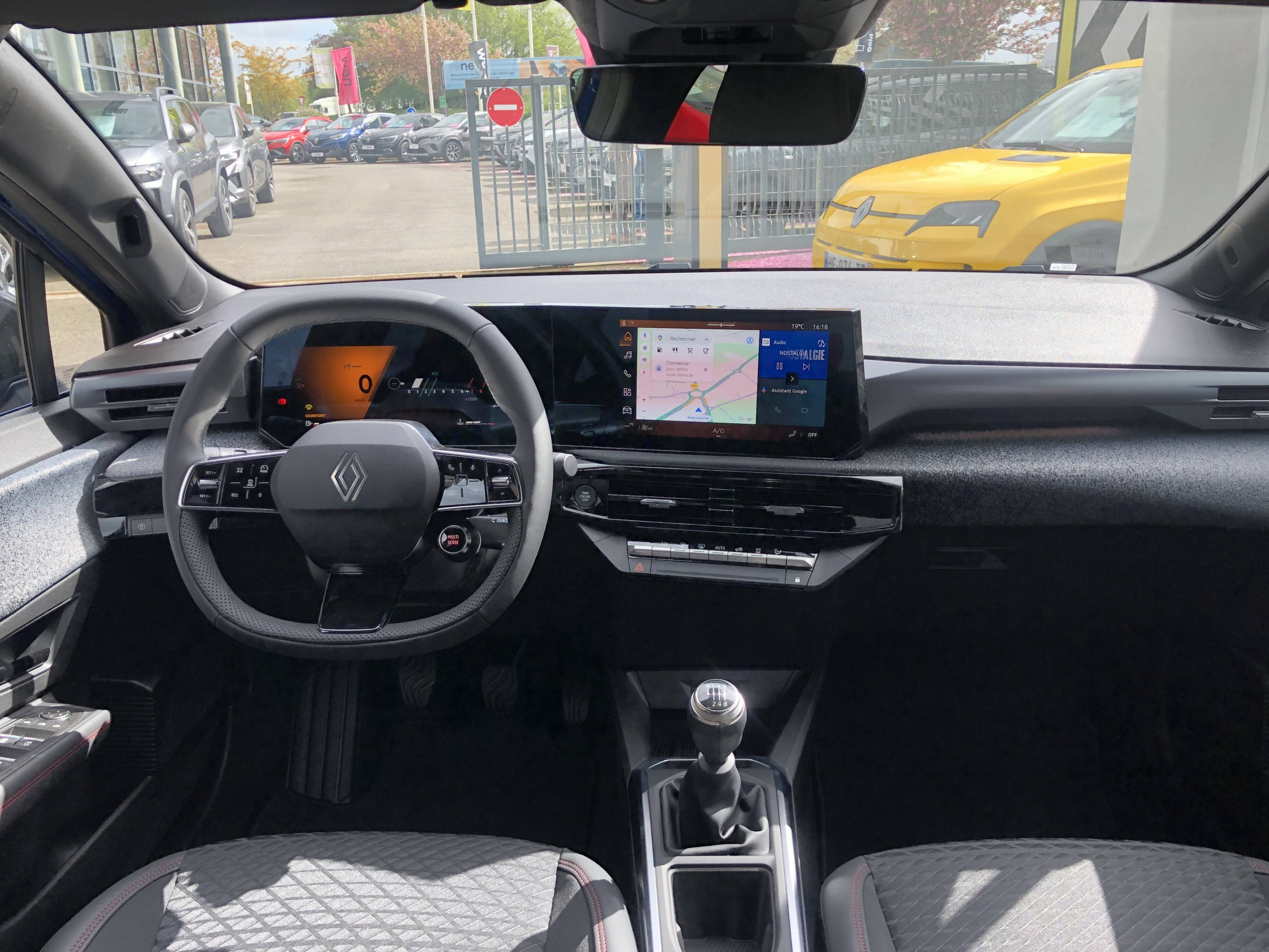 Vente en ligne Renault Clio 6 Clio TCe 115 ch au prix de 23 990 €