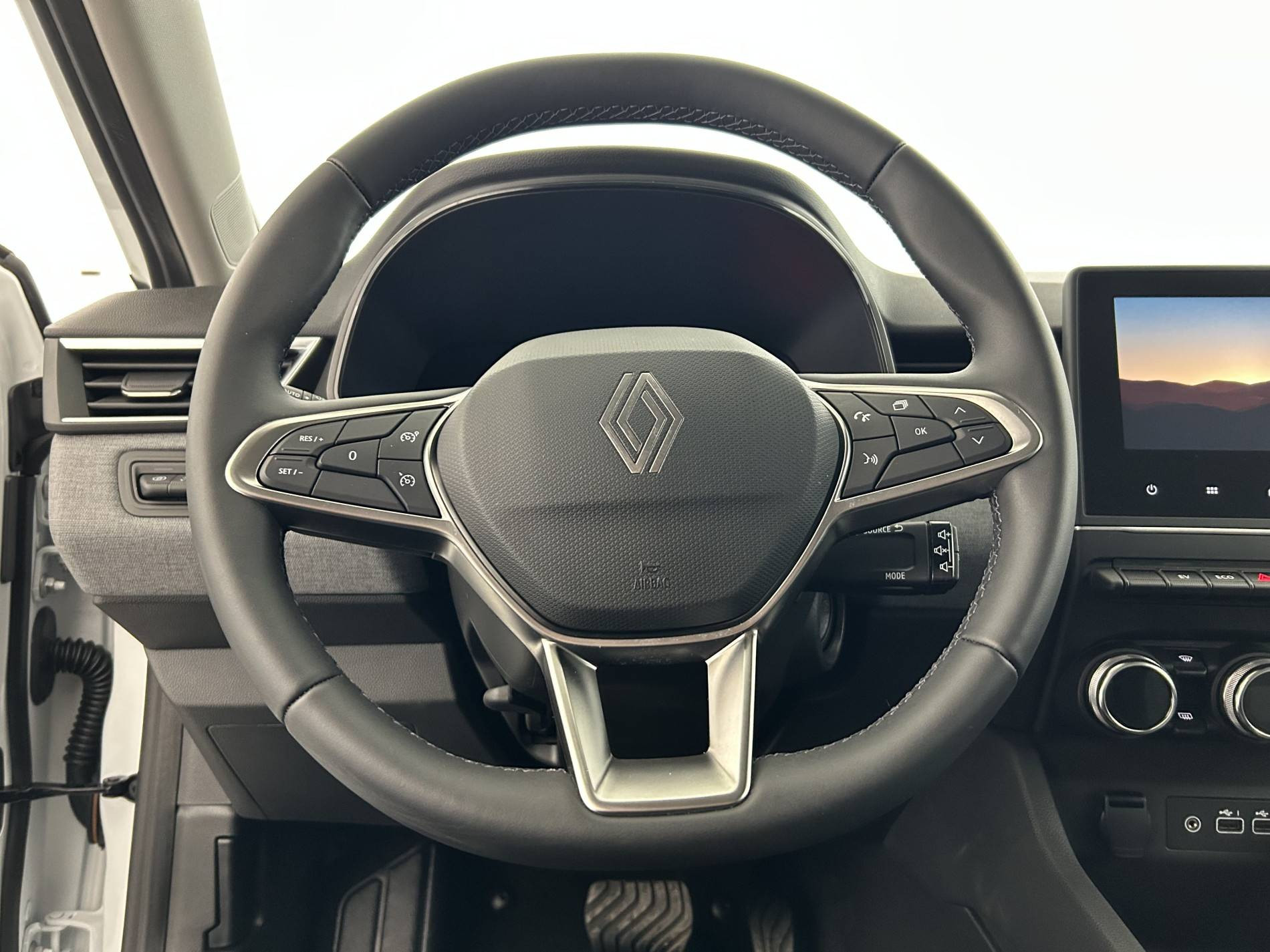 Vente en ligne Renault Clio 5 Clio E-Tech full hybrid 145 ch GSR2 au prix de 19 790 €