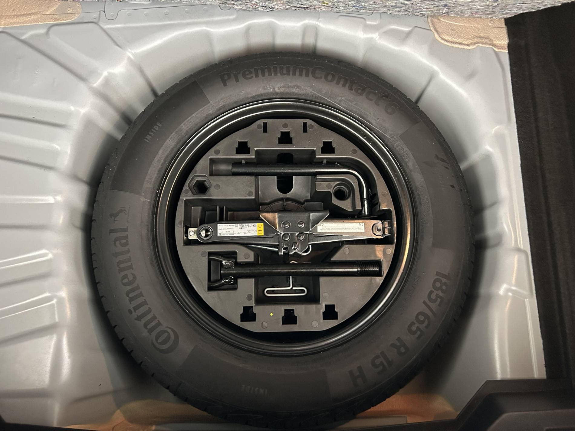 Vente en ligne Renault Clio 5 Clio TCe 90 au prix de 15 790 €