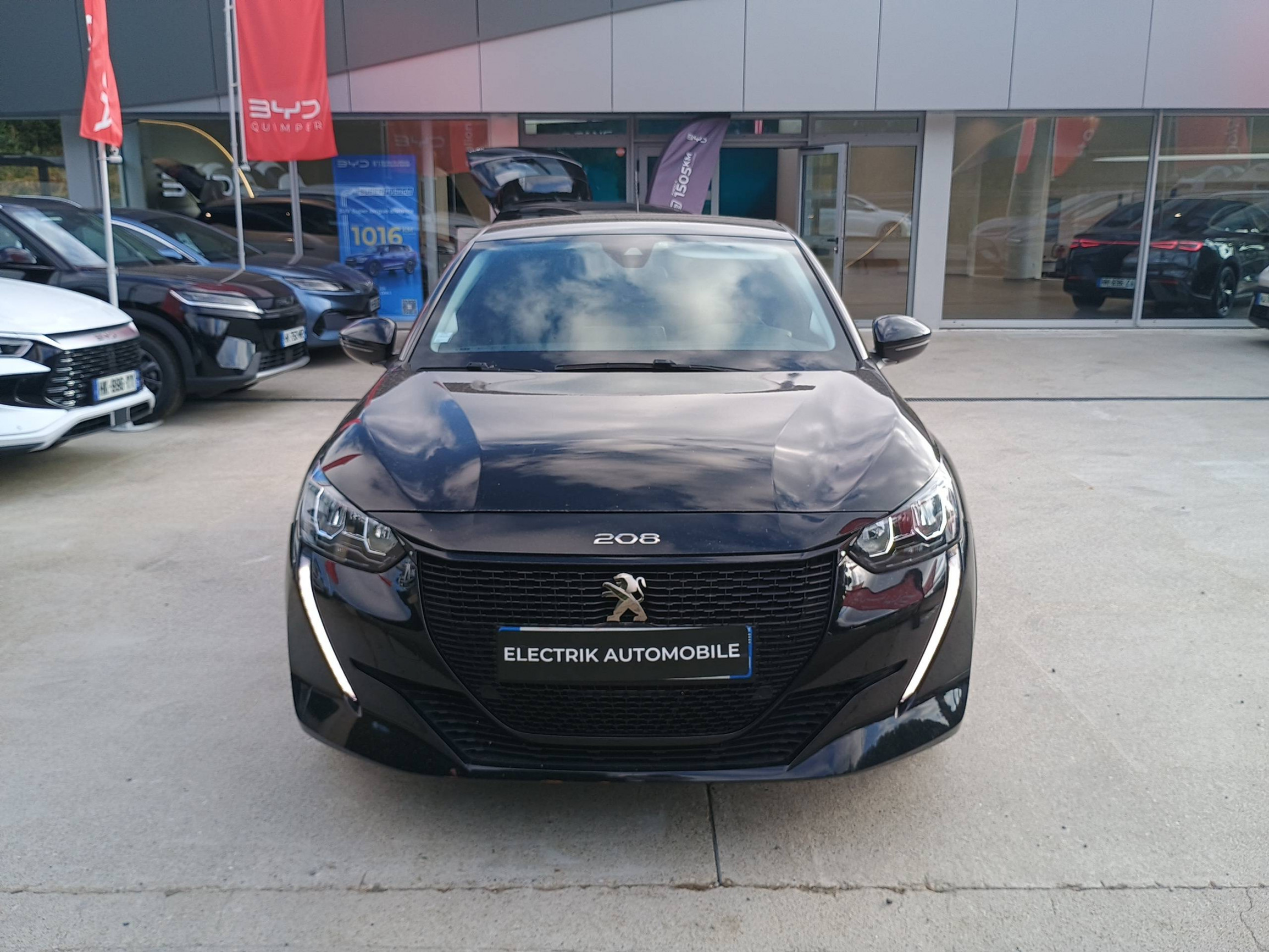 Vente en ligne Peugeot E-208  50 kWh 136ch au prix de 13 490 €