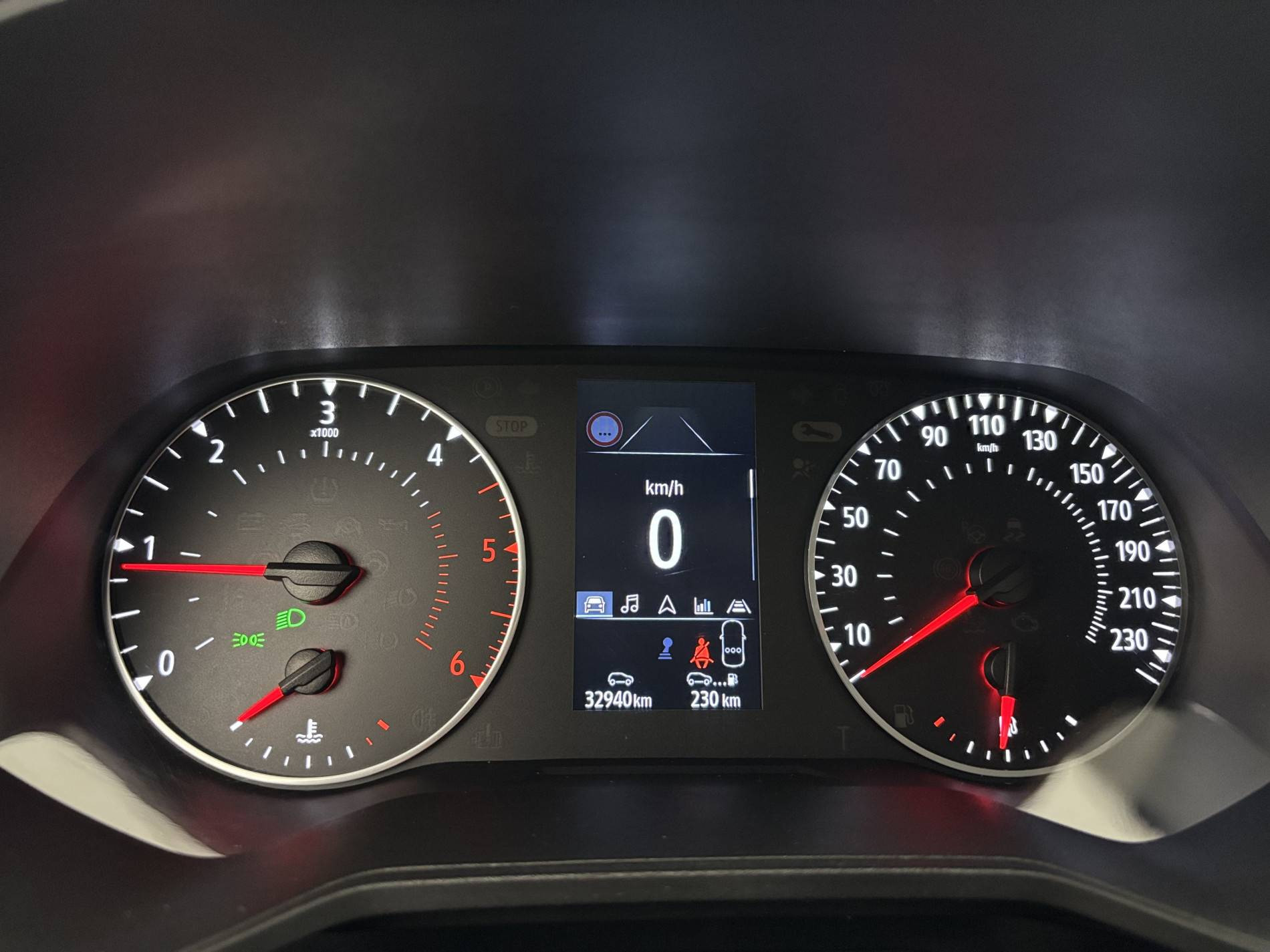 Vente en ligne Renault Clio 5 Clio Blue dCi 85 au prix de 13 890 €