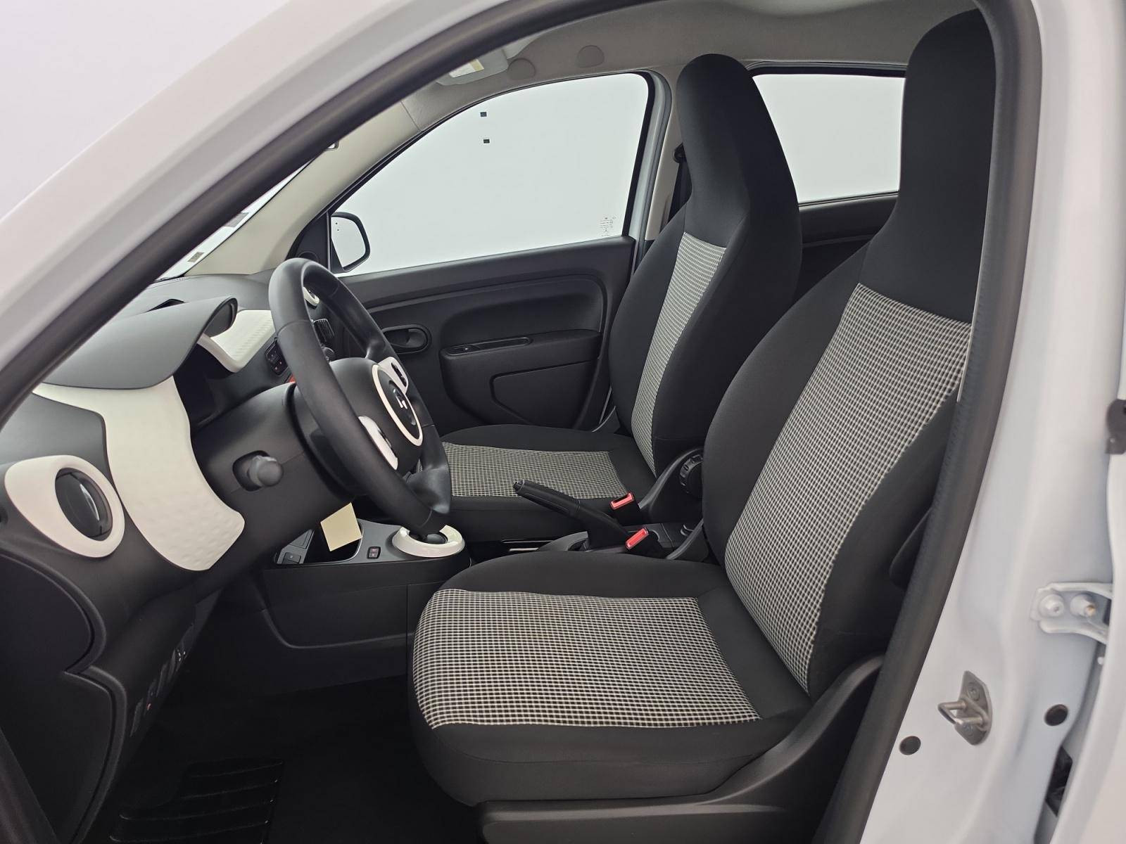 Vente en ligne Renault Twingo Electrique Twingo III E-Tech au prix de 12 900 €