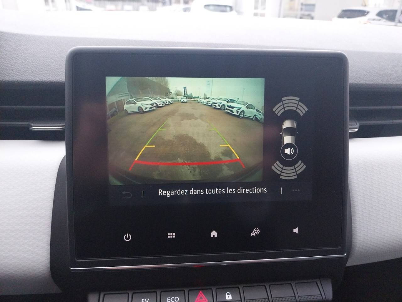 Vente en ligne Renault Clio 5 Clio E-Tech full hybrid 145 au prix de 16 590 €